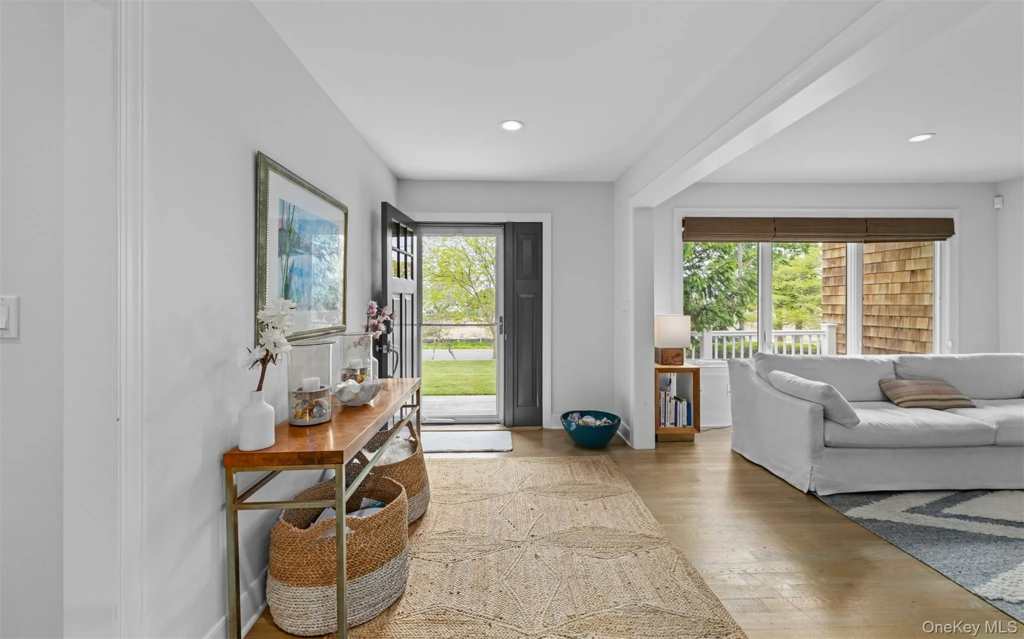 58 Bayfield Lane, Southampton, NY, 4 Bedrooms Bedrooms, 8 Rooms Rooms,3 BathroomsBathrooms,Residential Lease,For Rent,Bayfield,0,1007286 58 Bayfield Lane, Southampton, NY, 4 Bedrooms Bedrooms, 8 Rooms Rooms,3 BathroomsBathrooms,Residential Lease,For Rent,Bayfield,0,1007286