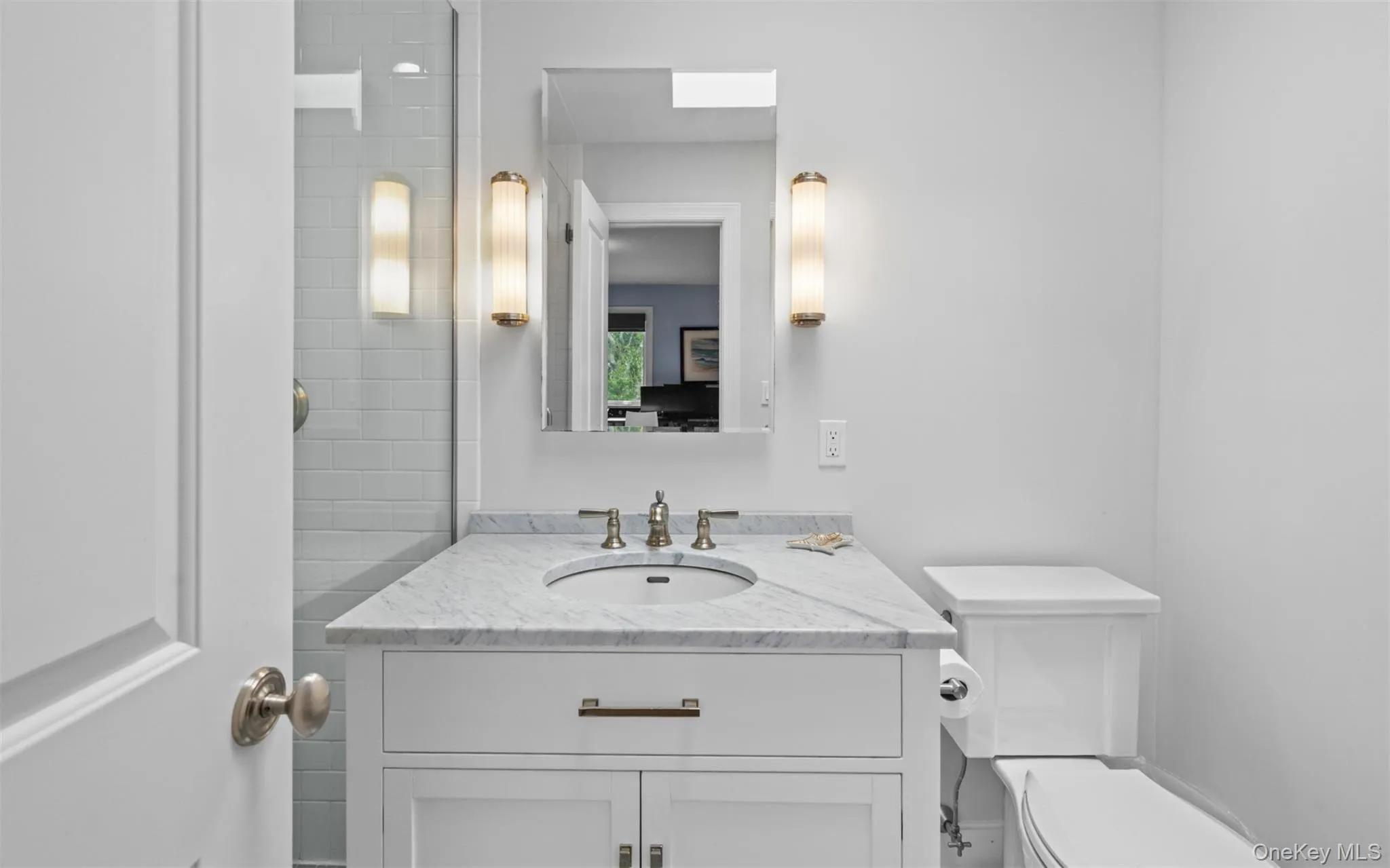 58 Bayfield Lane, Southampton, NY, 4 Bedrooms Bedrooms, 8 Rooms Rooms,3 BathroomsBathrooms,Residential Lease,For Rent,Bayfield,0,1007286 58 Bayfield Lane, Southampton, NY, 4 Bedrooms Bedrooms, 8 Rooms Rooms,3 BathroomsBathrooms,Residential Lease,For Rent,Bayfield,0,1007286