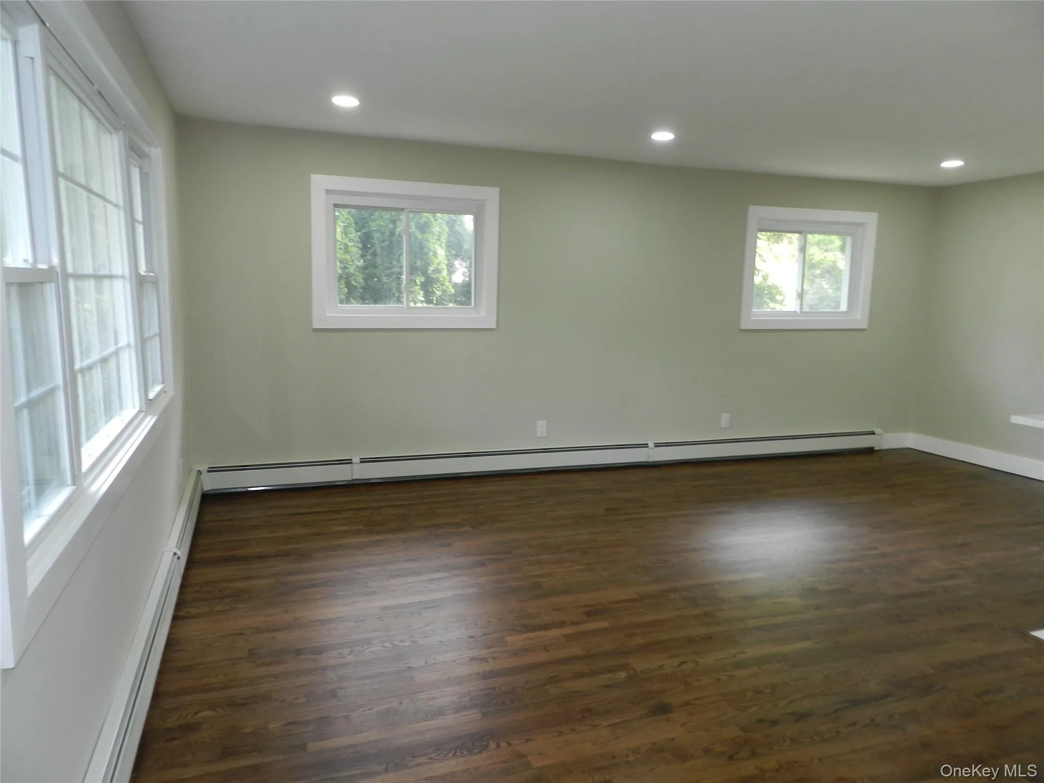 48 Rockaway Drive, Brookhaven, NY, 4 Bedrooms Bedrooms, 9 Rooms Rooms,2 BathroomsBathrooms,Residential,For Rent,Rockaway,0,1007287 48 Rockaway Drive, Brookhaven, NY, 4 Bedrooms Bedrooms, 9 Rooms Rooms,2 BathroomsBathrooms,Residential,For Rent,Rockaway,0,1007287