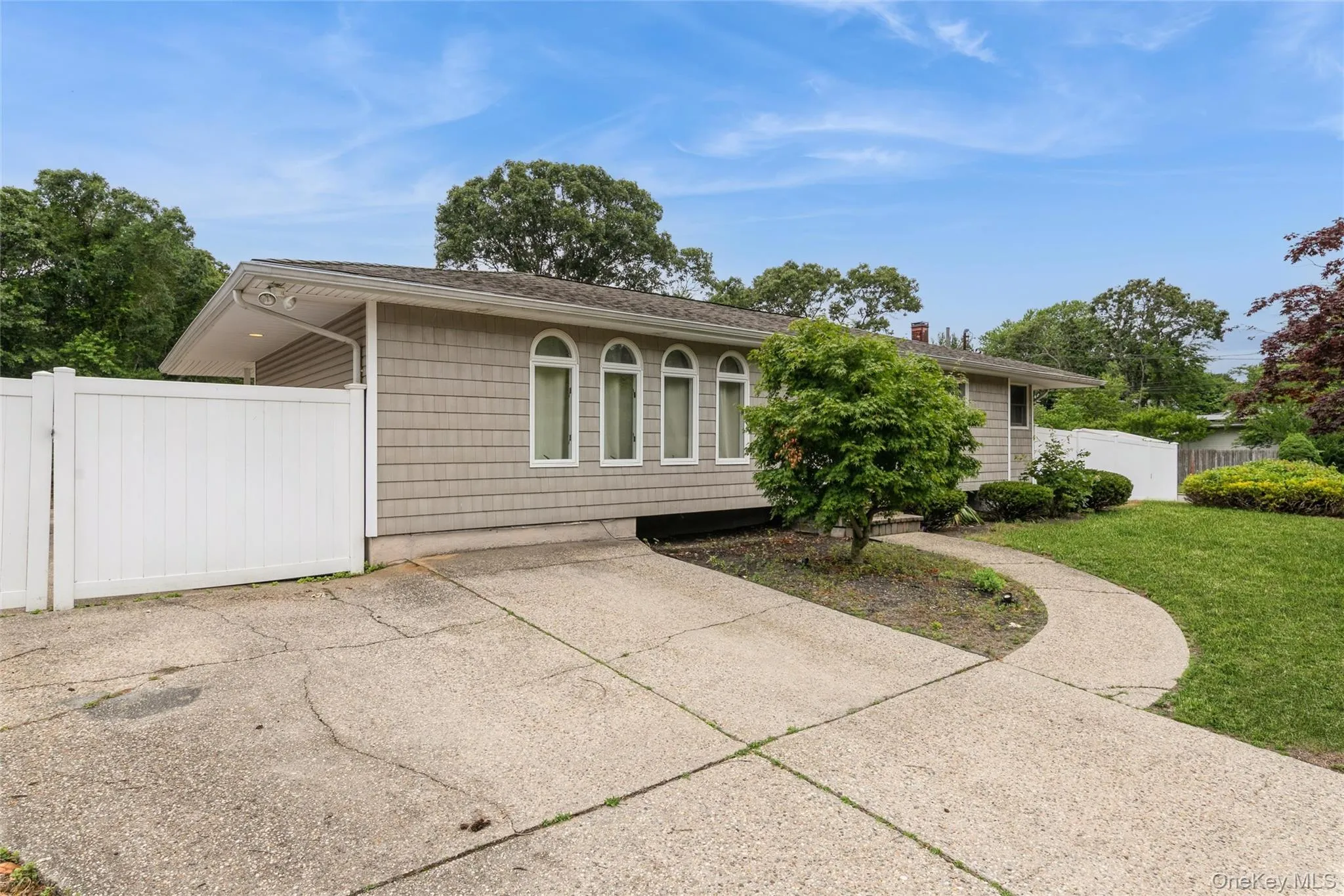 182 Smithtown Polk Boulevard, Brookhaven, NY, 3 Bedrooms Bedrooms, 6 Rooms Rooms,2 BathroomsBathrooms,Residential,For Rent,Smithtown Polk,0,KEY1007288 182 Smithtown Polk Boulevard, Brookhaven, NY, 3 Bedrooms Bedrooms, 6 Rooms Rooms,2 BathroomsBathrooms,Residential,For Rent,Smithtown Polk,0,KEY1007288