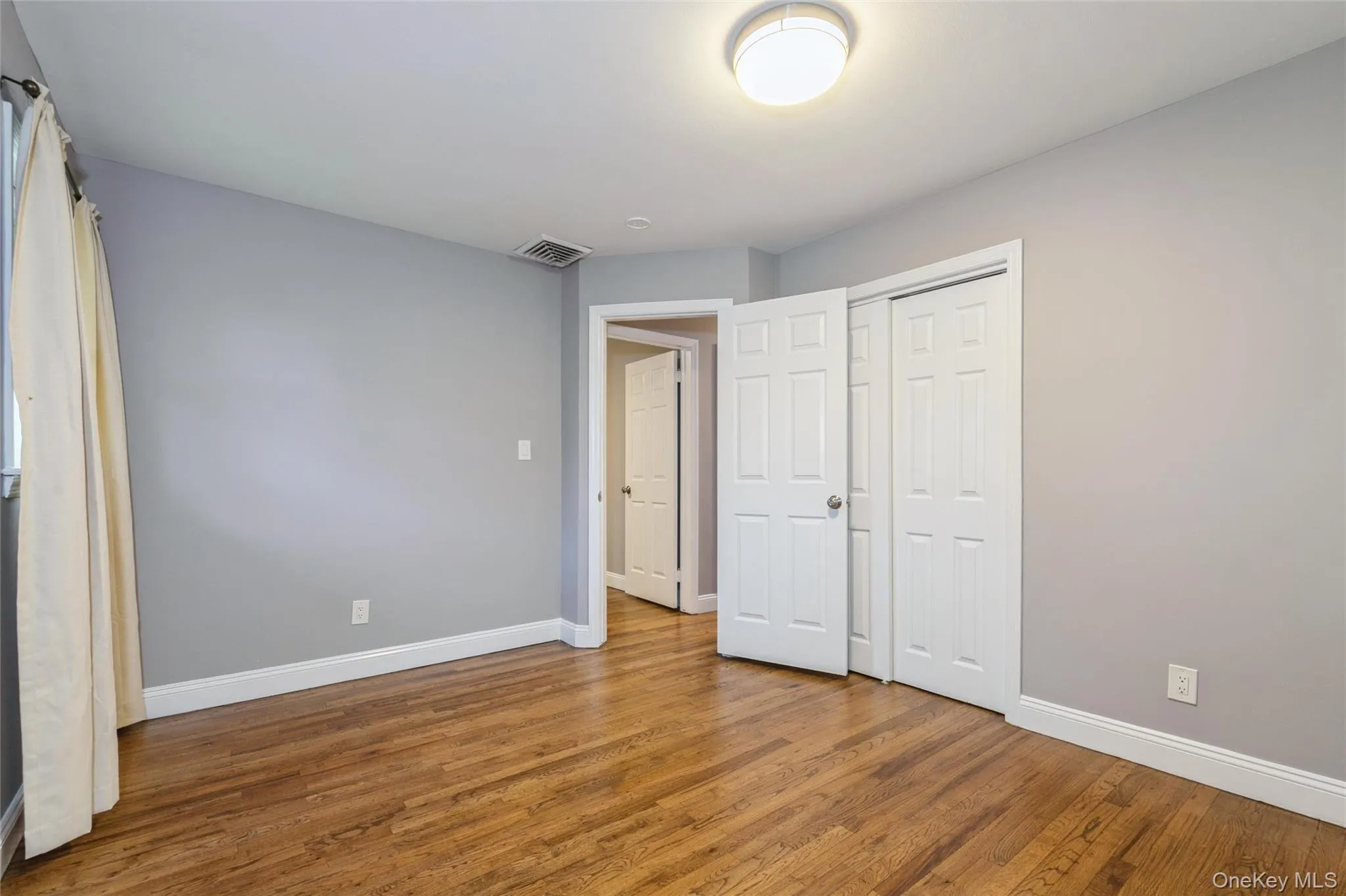 182 Smithtown Polk Boulevard, Brookhaven, NY, 3 Bedrooms Bedrooms, 6 Rooms Rooms,2 BathroomsBathrooms,Residential,For Rent,Smithtown Polk,0,KEY1007288 182 Smithtown Polk Boulevard, Brookhaven, NY, 3 Bedrooms Bedrooms, 6 Rooms Rooms,2 BathroomsBathrooms,Residential,For Rent,Smithtown Polk,0,KEY1007288