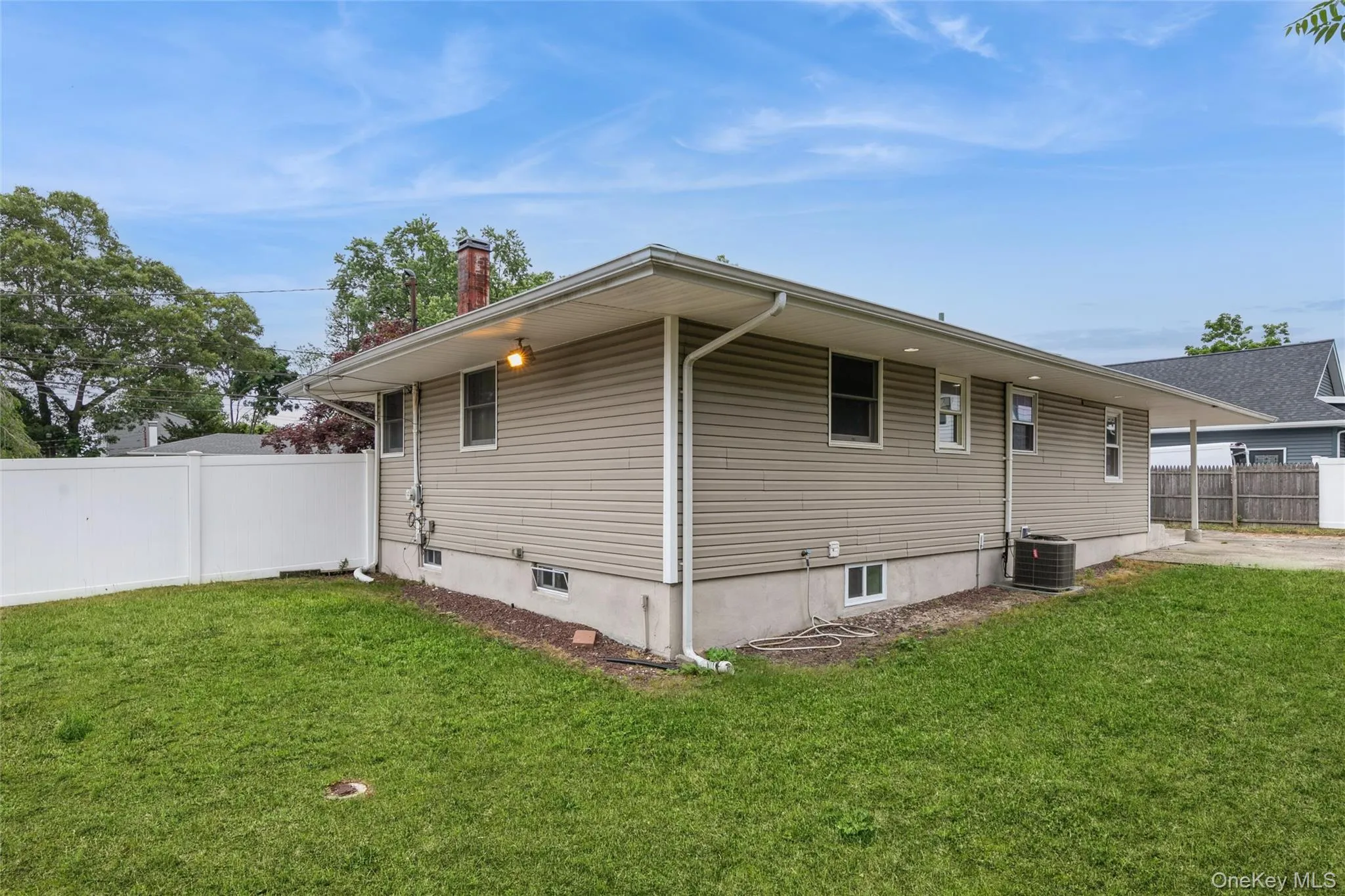 182 Smithtown Polk Boulevard, Brookhaven, NY, 3 Bedrooms Bedrooms, 6 Rooms Rooms,2 BathroomsBathrooms,Residential,For Rent,Smithtown Polk,0,KEY1007288 182 Smithtown Polk Boulevard, Brookhaven, NY, 3 Bedrooms Bedrooms, 6 Rooms Rooms,2 BathroomsBathrooms,Residential,For Rent,Smithtown Polk,0,KEY1007288