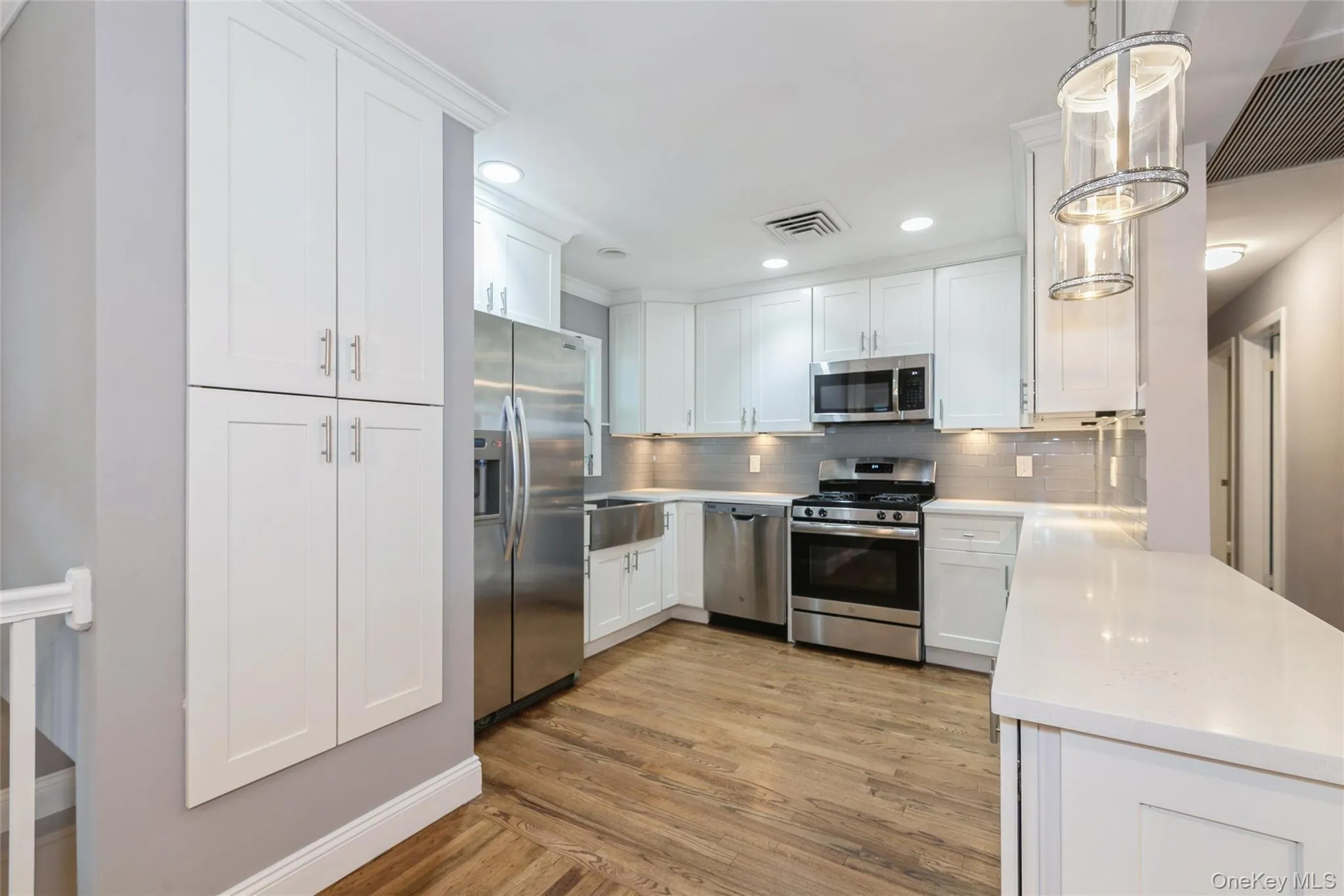 182 Smithtown Polk Boulevard, Brookhaven, NY, 3 Bedrooms Bedrooms, 6 Rooms Rooms,2 BathroomsBathrooms,Residential,For Rent,Smithtown Polk,0,KEY1007288 182 Smithtown Polk Boulevard, Brookhaven, NY, 3 Bedrooms Bedrooms, 6 Rooms Rooms,2 BathroomsBathrooms,Residential,For Rent,Smithtown Polk,0,KEY1007288
