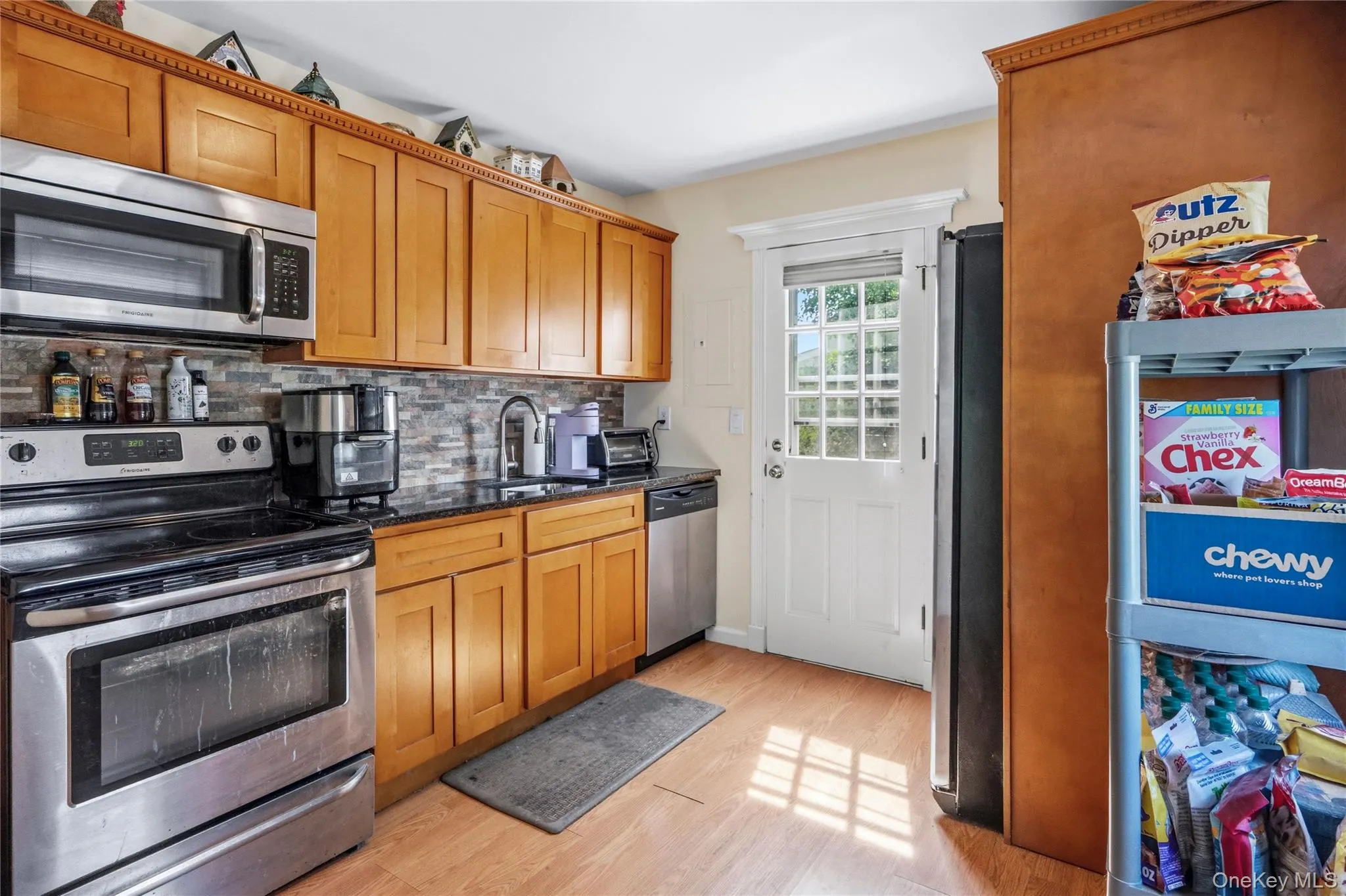 30 Crag Lane, Hempstead, NY, 4 Bedrooms Bedrooms, 8 Rooms Rooms,2 BathroomsBathrooms,Residential,For Rent,Crag,0,1007289 30 Crag Lane, Hempstead, NY, 4 Bedrooms Bedrooms, 8 Rooms Rooms,2 BathroomsBathrooms,Residential,For Rent,Crag,0,1007289