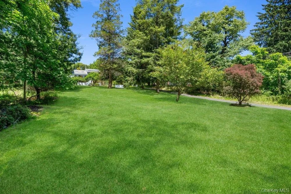 47 Lubber Street, Brookhaven, NY, 5 Bedrooms Bedrooms, 9 Rooms Rooms,2 BathroomsBathrooms,Residential,For Rent,Lubber,0,1007307 47 Lubber Street, Brookhaven, NY, 5 Bedrooms Bedrooms, 9 Rooms Rooms,2 BathroomsBathrooms,Residential,For Rent,Lubber,0,1007307