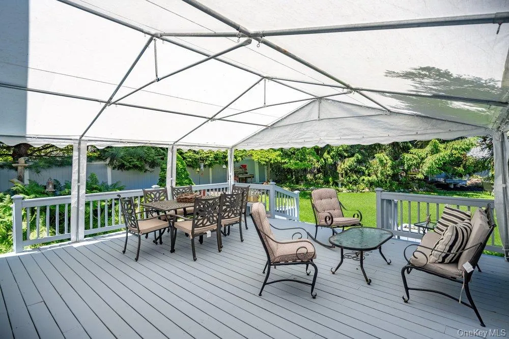 47 Lubber Street, Brookhaven, NY, 5 Bedrooms Bedrooms, 9 Rooms Rooms,2 BathroomsBathrooms,Residential,For Rent,Lubber,0,1007307 47 Lubber Street, Brookhaven, NY, 5 Bedrooms Bedrooms, 9 Rooms Rooms,2 BathroomsBathrooms,Residential,For Rent,Lubber,0,1007307
