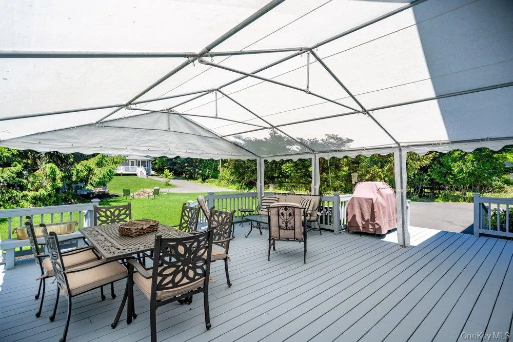 47 Lubber Street, Brookhaven, NY, 5 Bedrooms Bedrooms, 9 Rooms Rooms,2 BathroomsBathrooms,Residential,For Rent,Lubber,0,1007307 47 Lubber Street, Brookhaven, NY, 5 Bedrooms Bedrooms, 9 Rooms Rooms,2 BathroomsBathrooms,Residential,For Rent,Lubber,0,1007307