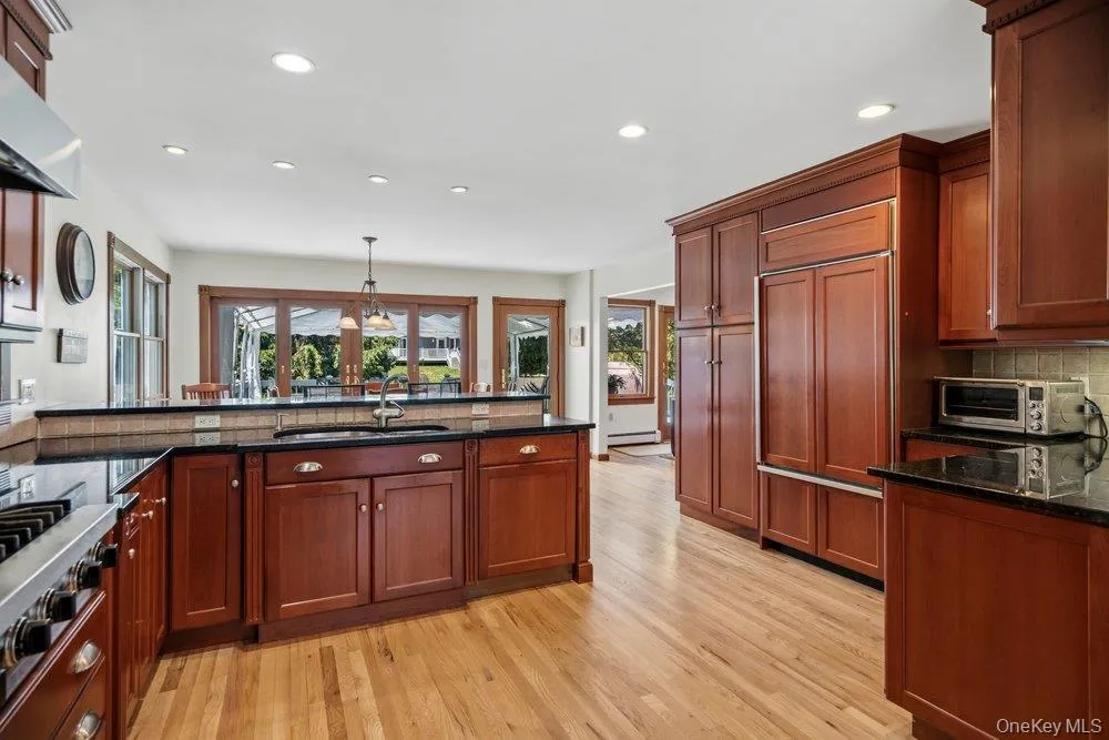 47 Lubber Street, Brookhaven, NY, 5 Bedrooms Bedrooms, 9 Rooms Rooms,2 BathroomsBathrooms,Residential,For Rent,Lubber,0,1007307 47 Lubber Street, Brookhaven, NY, 5 Bedrooms Bedrooms, 9 Rooms Rooms,2 BathroomsBathrooms,Residential,For Rent,Lubber,0,1007307