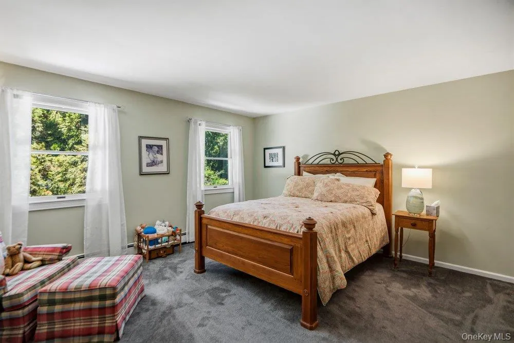 47 Lubber Street, Brookhaven, NY, 5 Bedrooms Bedrooms, 9 Rooms Rooms,2 BathroomsBathrooms,Residential,For Rent,Lubber,0,1007307 47 Lubber Street, Brookhaven, NY, 5 Bedrooms Bedrooms, 9 Rooms Rooms,2 BathroomsBathrooms,Residential,For Rent,Lubber,0,1007307