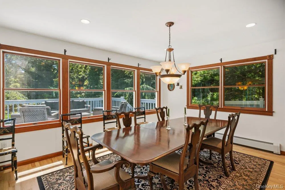47 Lubber Street, Brookhaven, NY, 5 Bedrooms Bedrooms, 9 Rooms Rooms,2 BathroomsBathrooms,Residential,For Rent,Lubber,0,1007307 47 Lubber Street, Brookhaven, NY, 5 Bedrooms Bedrooms, 9 Rooms Rooms,2 BathroomsBathrooms,Residential,For Rent,Lubber,0,1007307