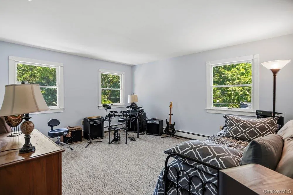 47 Lubber Street, Brookhaven, NY, 5 Bedrooms Bedrooms, 9 Rooms Rooms,2 BathroomsBathrooms,Residential,For Rent,Lubber,0,1007307 47 Lubber Street, Brookhaven, NY, 5 Bedrooms Bedrooms, 9 Rooms Rooms,2 BathroomsBathrooms,Residential,For Rent,Lubber,0,1007307