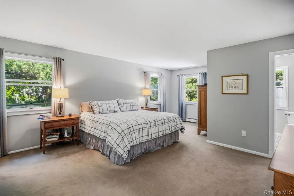 47 Lubber Street, Brookhaven, NY, 5 Bedrooms Bedrooms, 9 Rooms Rooms,2 BathroomsBathrooms,Residential,For Rent,Lubber,0,1007307 47 Lubber Street, Brookhaven, NY, 5 Bedrooms Bedrooms, 9 Rooms Rooms,2 BathroomsBathrooms,Residential,For Rent,Lubber,0,1007307