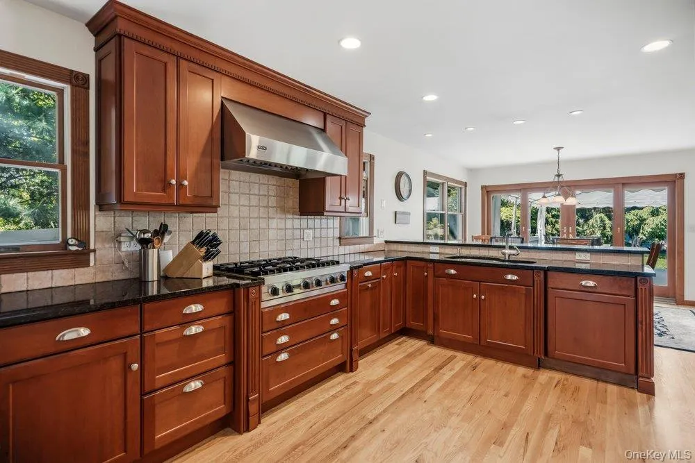 47 Lubber Street, Brookhaven, NY, 5 Bedrooms Bedrooms, 9 Rooms Rooms,2 BathroomsBathrooms,Residential,For Rent,Lubber,0,1007307 47 Lubber Street, Brookhaven, NY, 5 Bedrooms Bedrooms, 9 Rooms Rooms,2 BathroomsBathrooms,Residential,For Rent,Lubber,0,1007307
