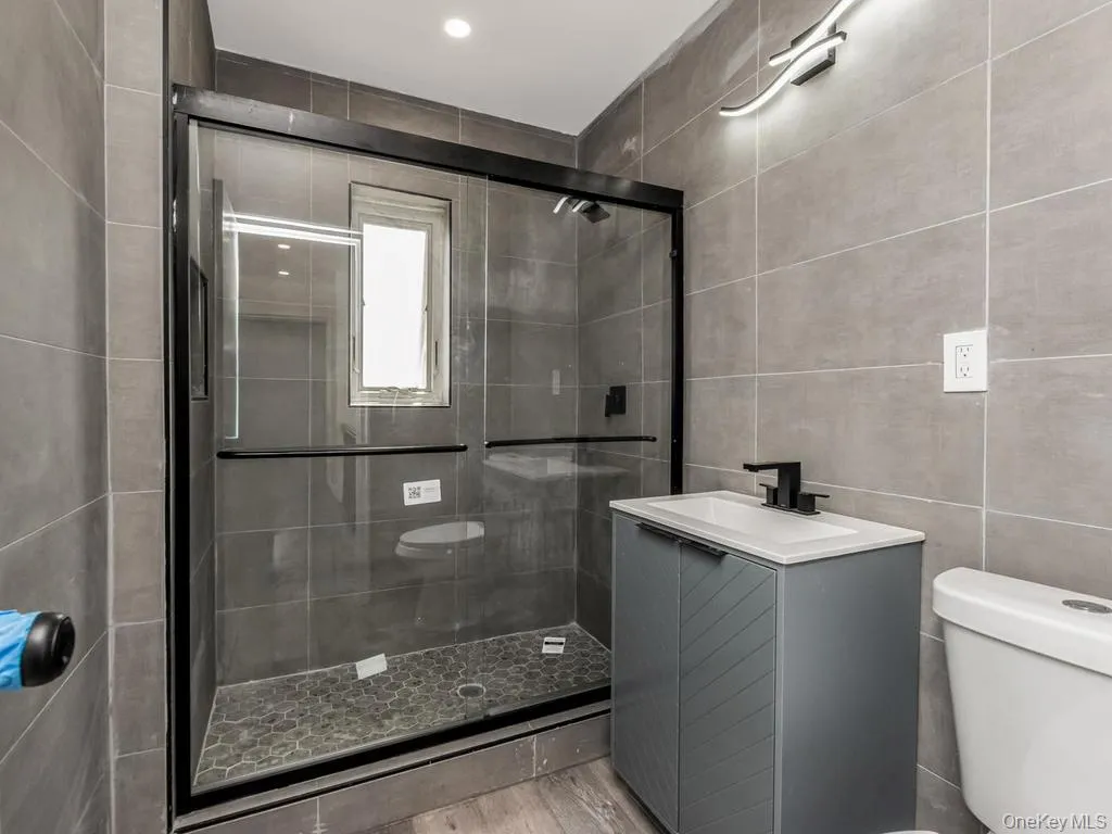 1066 219th Street, New York, NY, 3 Bedrooms Bedrooms, 9 Rooms Rooms,2 BathroomsBathrooms,Residential,For Rent,219th,0,1007312 1066 219th Street, New York, NY, 3 Bedrooms Bedrooms, 9 Rooms Rooms,2 BathroomsBathrooms,Residential,For Rent,219th,0,1007312