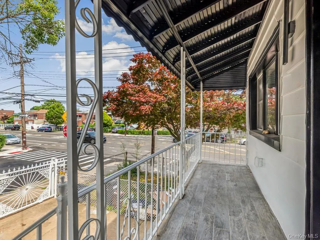 1066 219th Street, New York, NY, 3 Bedrooms Bedrooms, 9 Rooms Rooms,2 BathroomsBathrooms,Residential,For Rent,219th,0,1007312 1066 219th Street, New York, NY, 3 Bedrooms Bedrooms, 9 Rooms Rooms,2 BathroomsBathrooms,Residential,For Rent,219th,0,1007312