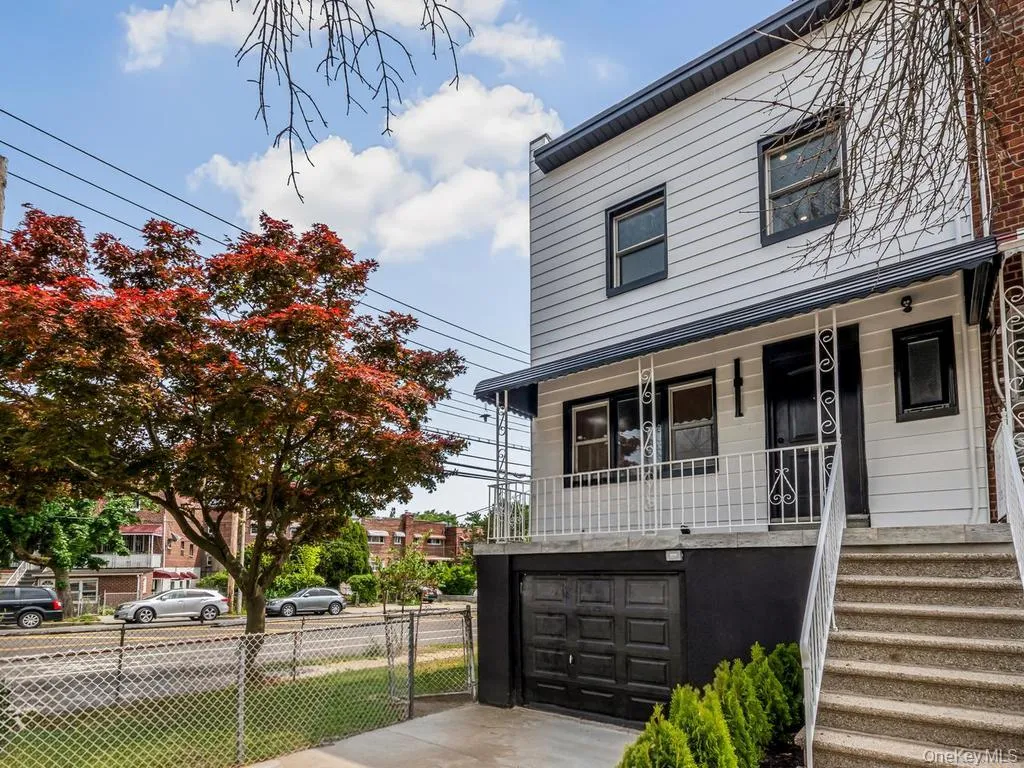 1066 219th Street, New York, NY, 3 Bedrooms Bedrooms, 9 Rooms Rooms,2 BathroomsBathrooms,Residential,For Rent,219th,0,1007312 1066 219th Street, New York, NY, 3 Bedrooms Bedrooms, 9 Rooms Rooms,2 BathroomsBathrooms,Residential,For Rent,219th,0,1007312