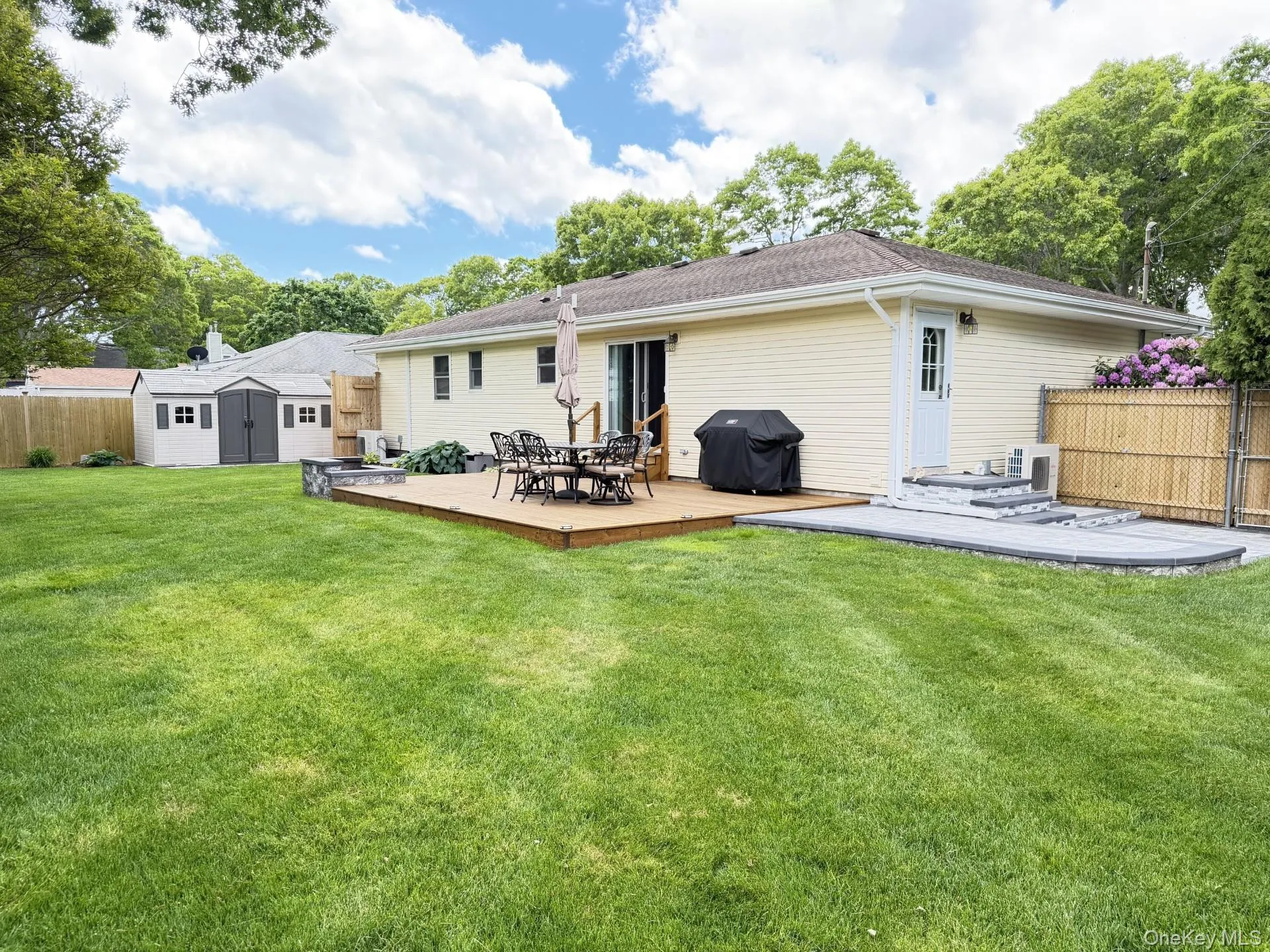 147 Hounslow Road, Brookhaven, NY, 3 Bedrooms Bedrooms, 5 Rooms Rooms,2 BathroomsBathrooms,Residential,For Rent,Hounslow,0,1007319 147 Hounslow Road, Brookhaven, NY, 3 Bedrooms Bedrooms, 5 Rooms Rooms,2 BathroomsBathrooms,Residential,For Rent,Hounslow,0,1007319
