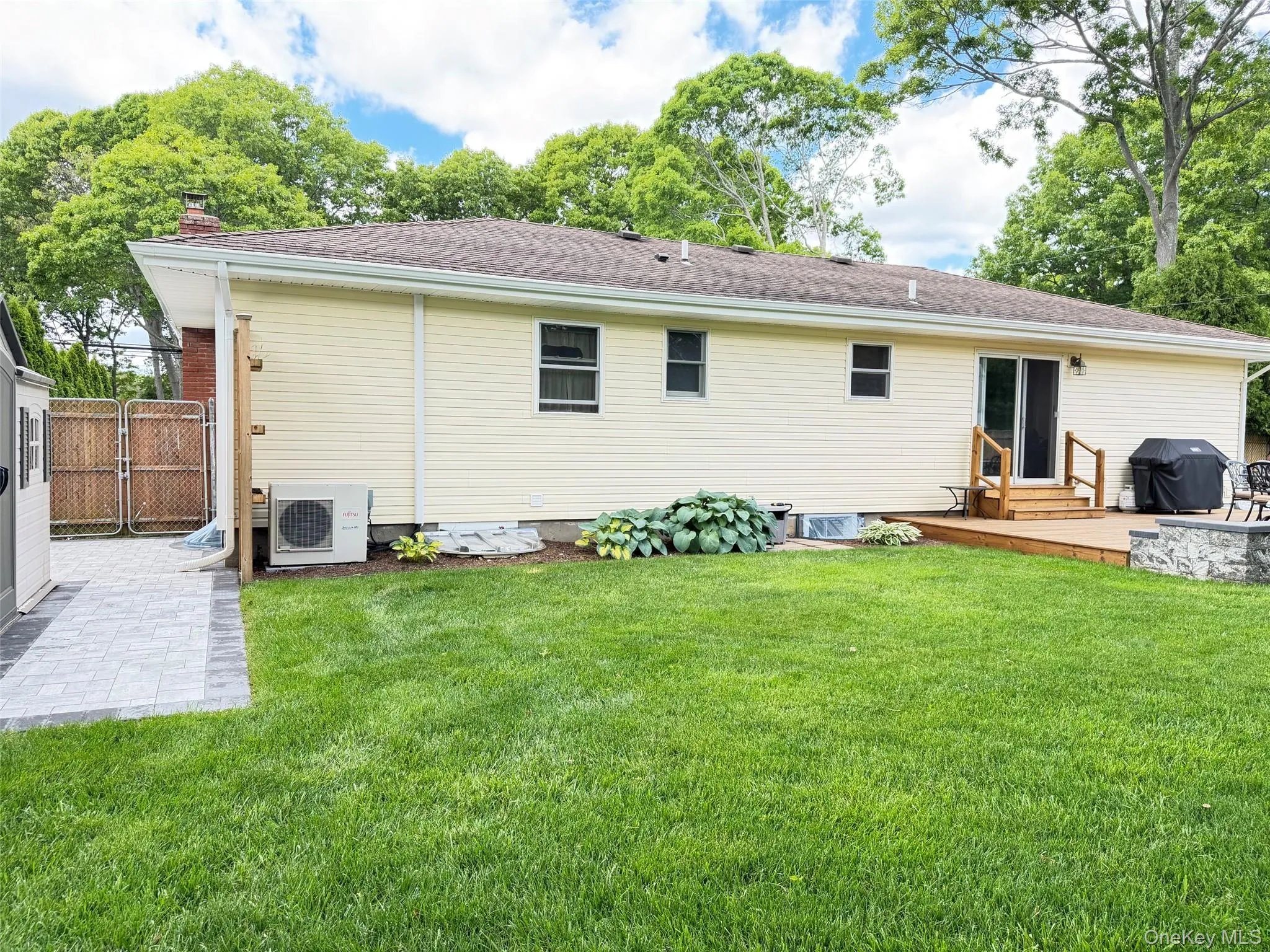 147 Hounslow Road, Brookhaven, NY, 3 Bedrooms Bedrooms, 5 Rooms Rooms,2 BathroomsBathrooms,Residential,For Rent,Hounslow,0,1007319 147 Hounslow Road, Brookhaven, NY, 3 Bedrooms Bedrooms, 5 Rooms Rooms,2 BathroomsBathrooms,Residential,For Rent,Hounslow,0,1007319