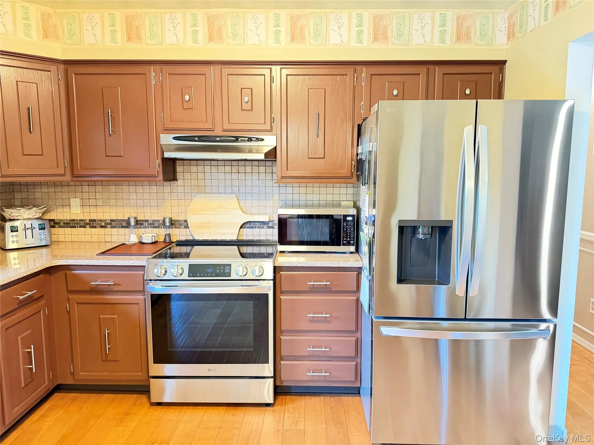 147 Hounslow Road, Brookhaven, NY, 3 Bedrooms Bedrooms, 5 Rooms Rooms,2 BathroomsBathrooms,Residential,For Rent,Hounslow,0,1007319 147 Hounslow Road, Brookhaven, NY, 3 Bedrooms Bedrooms, 5 Rooms Rooms,2 BathroomsBathrooms,Residential,For Rent,Hounslow,0,1007319