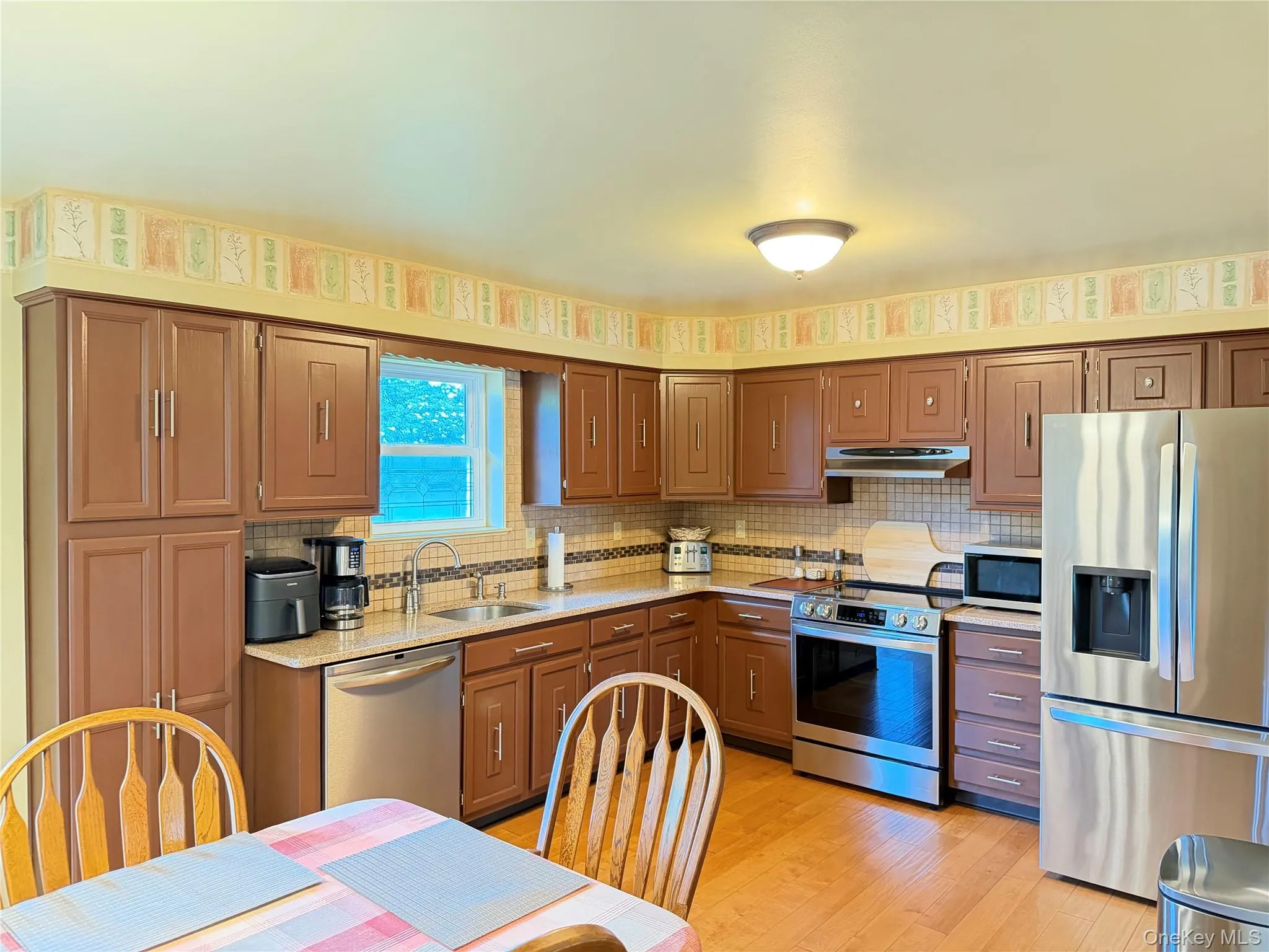 147 Hounslow Road, Brookhaven, NY, 3 Bedrooms Bedrooms, 5 Rooms Rooms,2 BathroomsBathrooms,Residential,For Rent,Hounslow,0,1007319 147 Hounslow Road, Brookhaven, NY, 3 Bedrooms Bedrooms, 5 Rooms Rooms,2 BathroomsBathrooms,Residential,For Rent,Hounslow,0,1007319