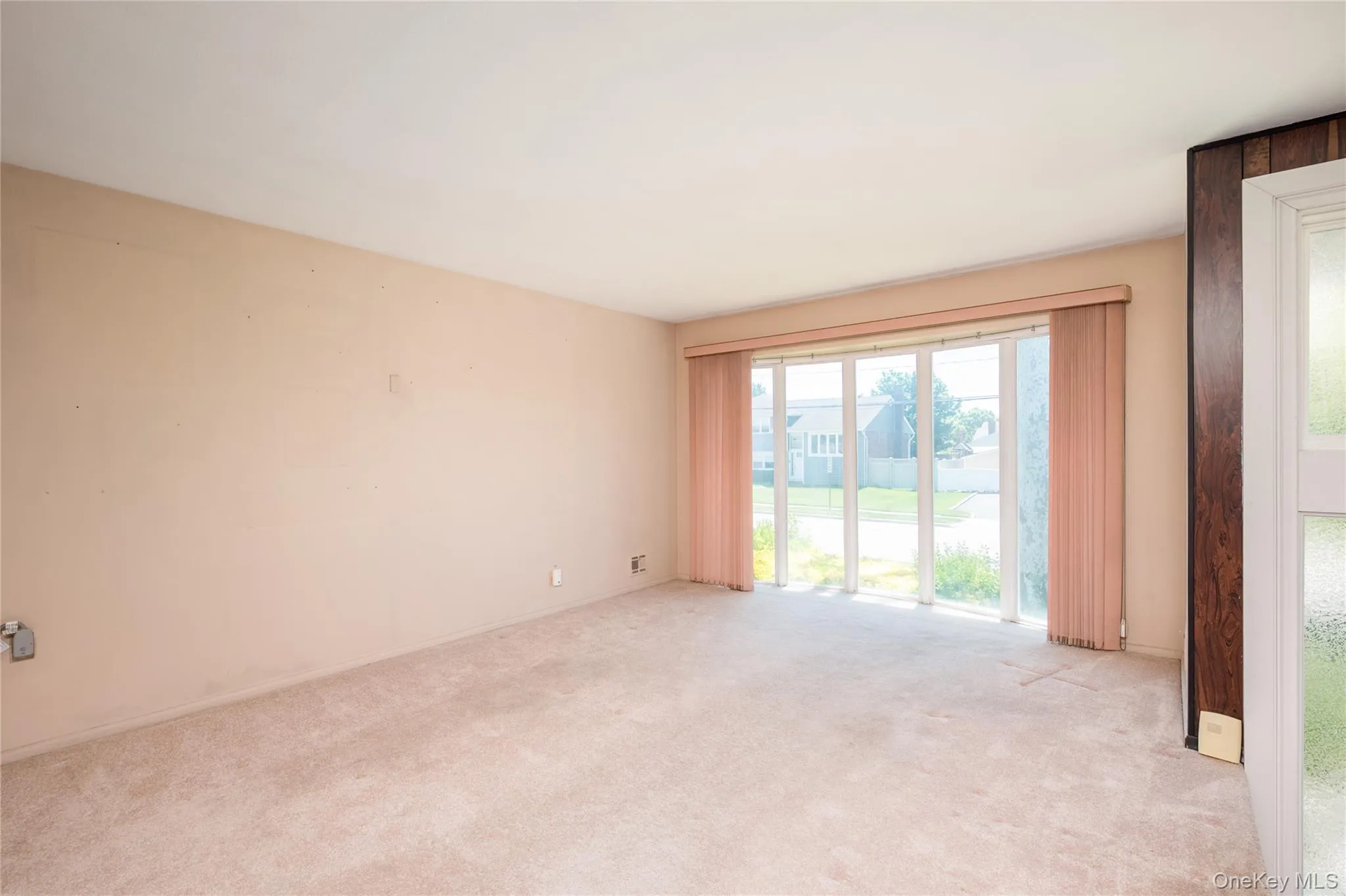304 Violet Street, Oyster Bay, NY, 3 Bedrooms Bedrooms, 8 Rooms Rooms,1 BathroomBathrooms,Residential,For Rent,Violet,0,1007320 304 Violet Street, Oyster Bay, NY, 3 Bedrooms Bedrooms, 8 Rooms Rooms,1 BathroomBathrooms,Residential,For Rent,Violet,0,1007320