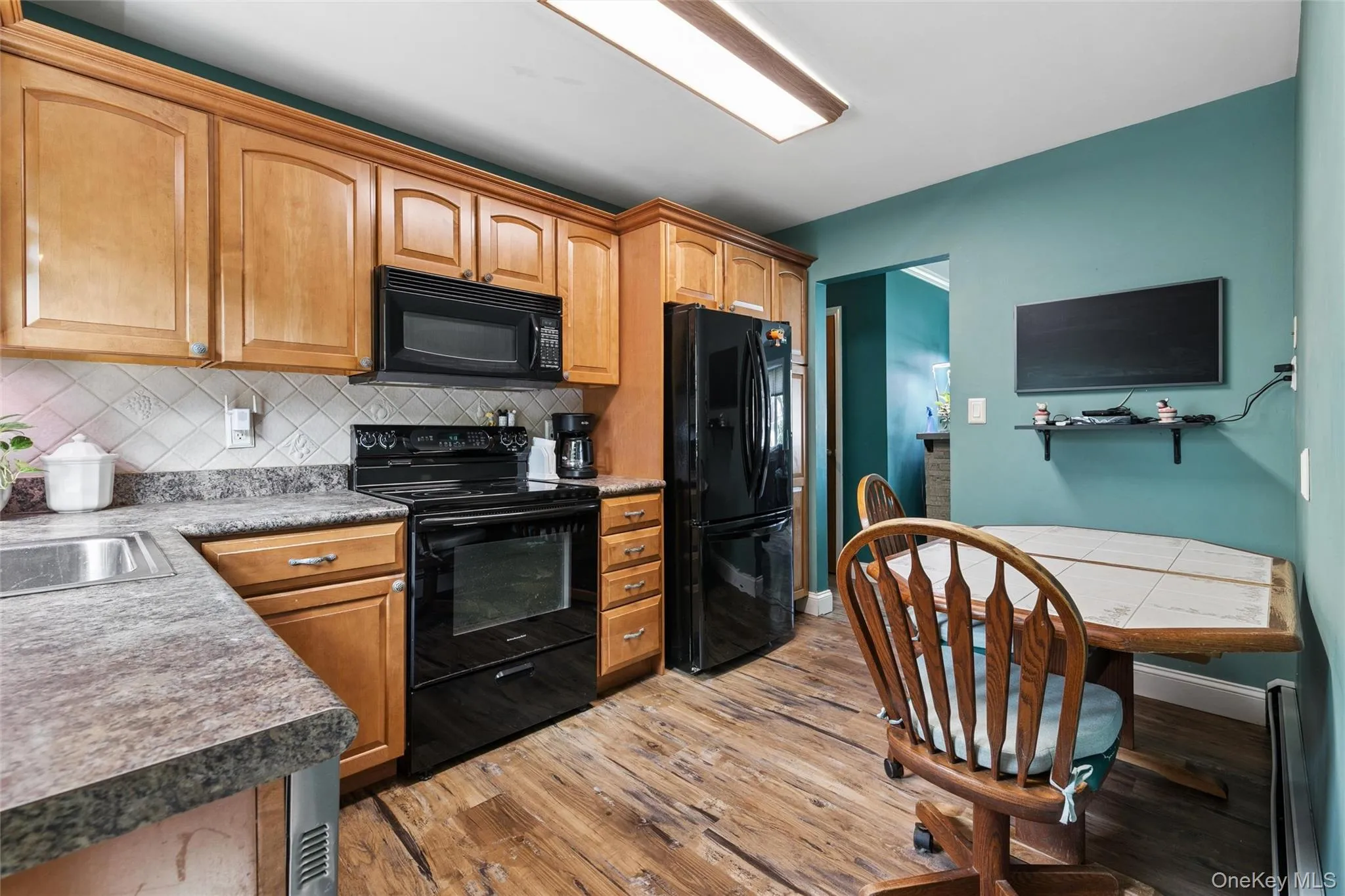15 Willard Avenue, Oyster Bay, NY, 5 Bedrooms Bedrooms, 10 Rooms Rooms,2 BathroomsBathrooms,Residential,For Rent,Willard,0,1007321 15 Willard Avenue, Oyster Bay, NY, 5 Bedrooms Bedrooms, 10 Rooms Rooms,2 BathroomsBathrooms,Residential,For Rent,Willard,0,1007321