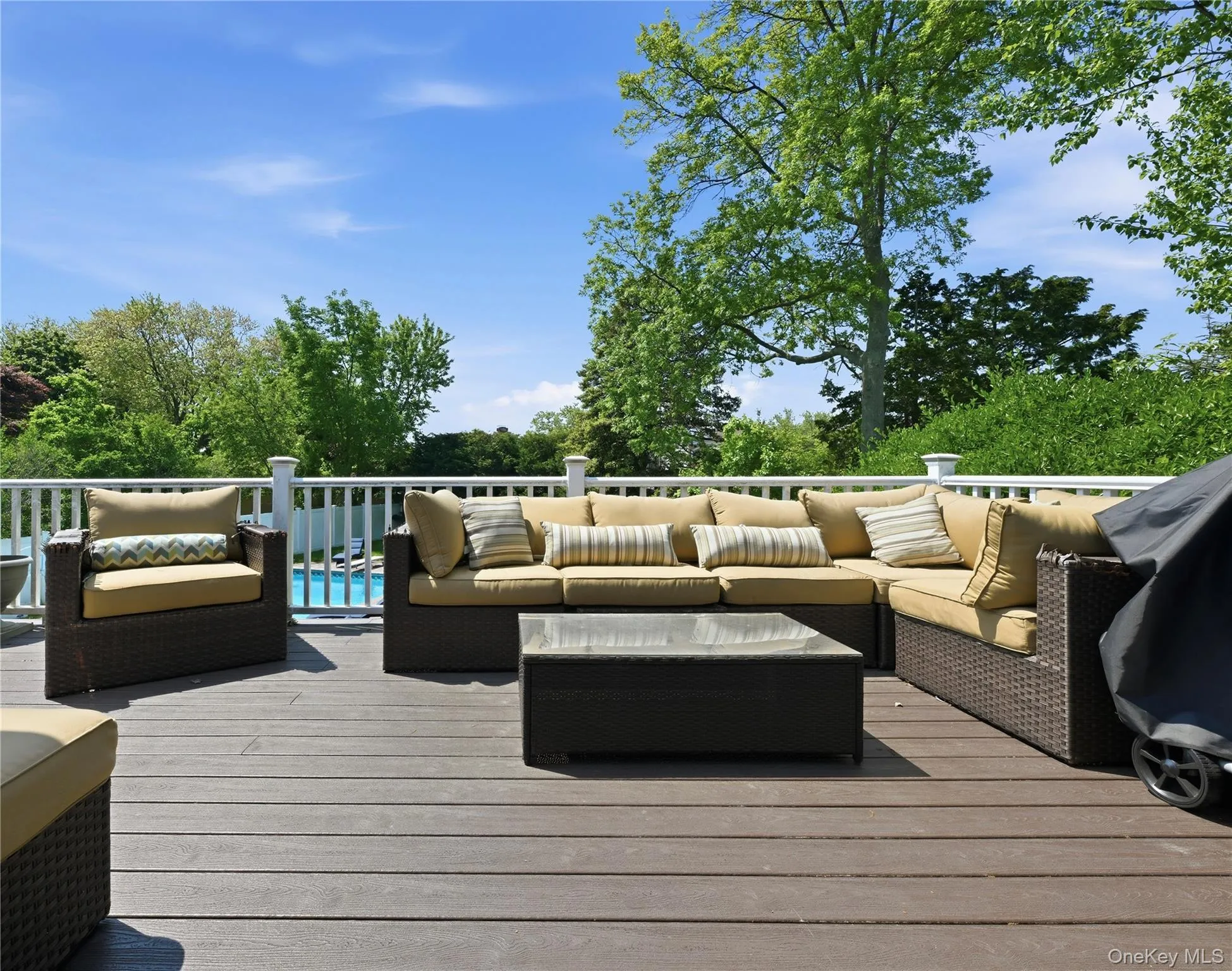 2998 Joyce Lane, Hempstead, NY, 6 Bedrooms Bedrooms, 10 Rooms Rooms,3 BathroomsBathrooms,Residential,For Rent,Joyce,0,1007327 2998 Joyce Lane, Hempstead, NY, 6 Bedrooms Bedrooms, 10 Rooms Rooms,3 BathroomsBathrooms,Residential,For Rent,Joyce,0,1007327
