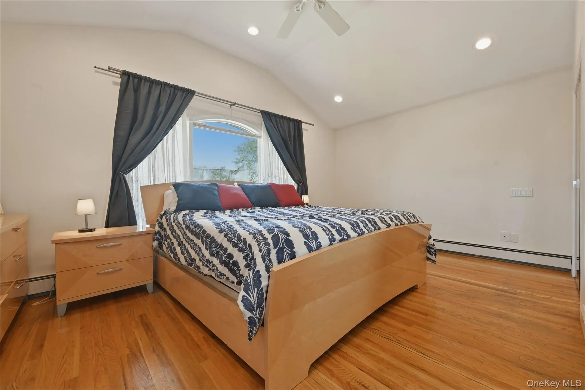 2998 Joyce Lane, Hempstead, NY, 6 Bedrooms Bedrooms, 10 Rooms Rooms,3 BathroomsBathrooms,Residential,For Rent,Joyce,0,1007327 2998 Joyce Lane, Hempstead, NY, 6 Bedrooms Bedrooms, 10 Rooms Rooms,3 BathroomsBathrooms,Residential,For Rent,Joyce,0,1007327
