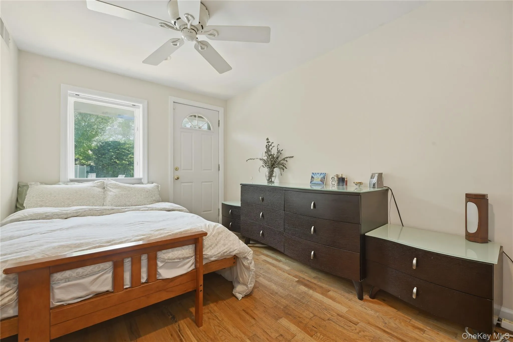 2998 Joyce Lane, Hempstead, NY, 6 Bedrooms Bedrooms, 10 Rooms Rooms,3 BathroomsBathrooms,Residential,For Rent,Joyce,0,1007327 2998 Joyce Lane, Hempstead, NY, 6 Bedrooms Bedrooms, 10 Rooms Rooms,3 BathroomsBathrooms,Residential,For Rent,Joyce,0,1007327