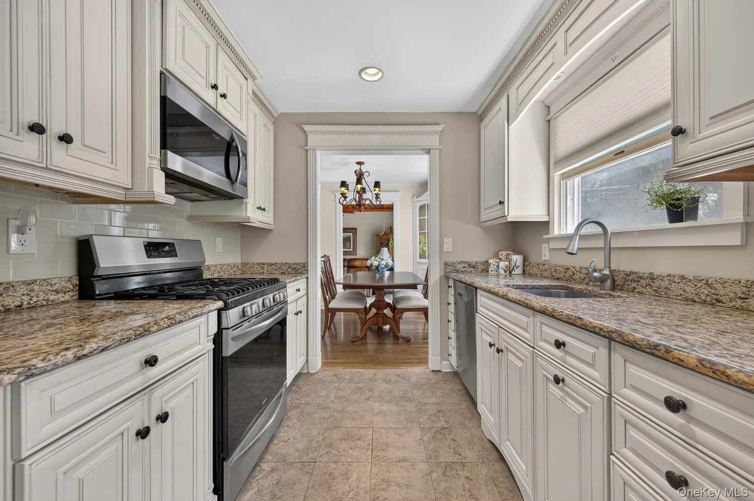 52 Cameron Drive, Huntington, NY, 4 Bedrooms Bedrooms, 8 Rooms Rooms,2 BathroomsBathrooms,Residential,For Rent,Cameron,0,1007328 52 Cameron Drive, Huntington, NY, 4 Bedrooms Bedrooms, 8 Rooms Rooms,2 BathroomsBathrooms,Residential,For Rent,Cameron,0,1007328