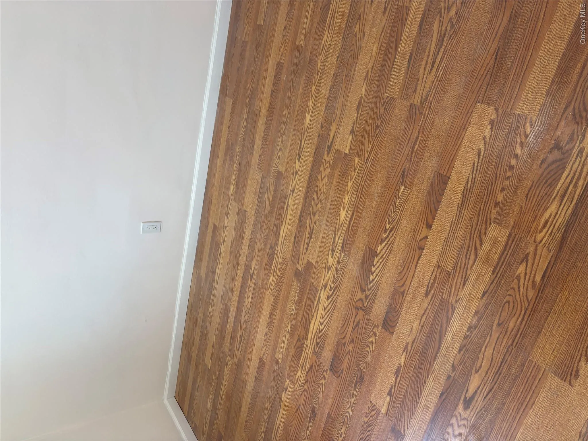 183-34 Fonda Avenue, New York, NY, 4 Bedrooms Bedrooms, 7 Rooms Rooms,1 BathroomBathrooms,Residential Lease,For Rent,Fonda,0,1007331 183-34 Fonda Avenue, New York, NY, 4 Bedrooms Bedrooms, 7 Rooms Rooms,1 BathroomBathrooms,Residential Lease,For Rent,Fonda,0,1007331