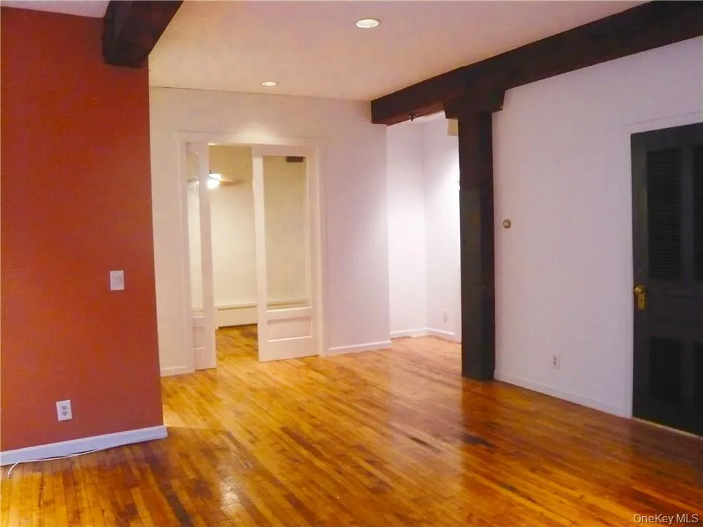 300 Ferdon Avenue, Orangetown, NY, 2 Bedrooms Bedrooms, 5 Rooms Rooms,1 BathroomBathrooms,Residential Lease,For Rent,Ferdon,0,1007333 300 Ferdon Avenue, Orangetown, NY, 2 Bedrooms Bedrooms, 5 Rooms Rooms,1 BathroomBathrooms,Residential Lease,For Rent,Ferdon,0,1007333