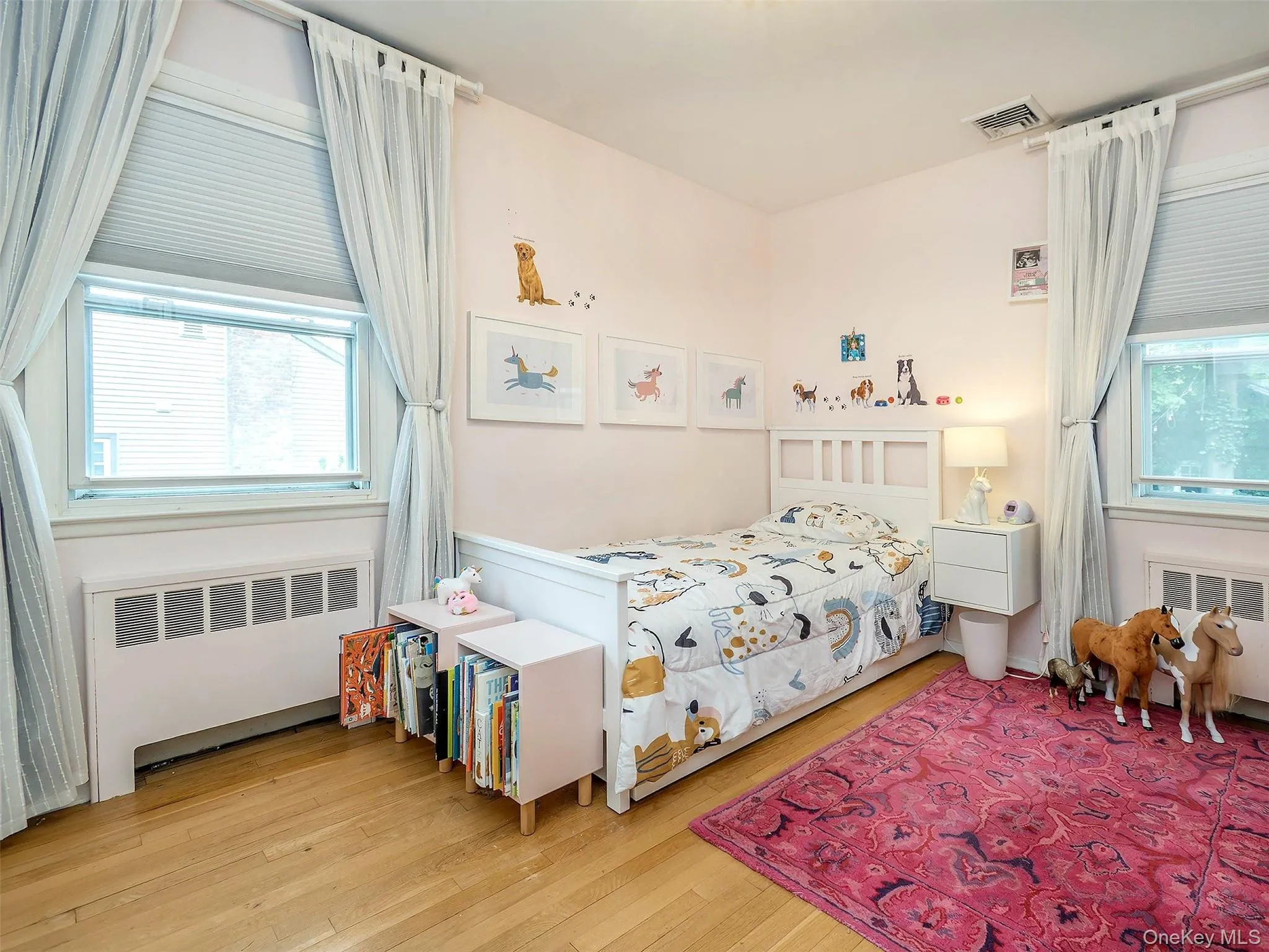 7 Cedar Lane, Oyster Bay, NY, 3 Bedrooms Bedrooms, 8 Rooms Rooms,2 BathroomsBathrooms,Residential,For Rent,Cedar,0,KEY1007334 7 Cedar Lane, Oyster Bay, NY, 3 Bedrooms Bedrooms, 8 Rooms Rooms,2 BathroomsBathrooms,Residential,For Rent,Cedar,0,KEY1007334