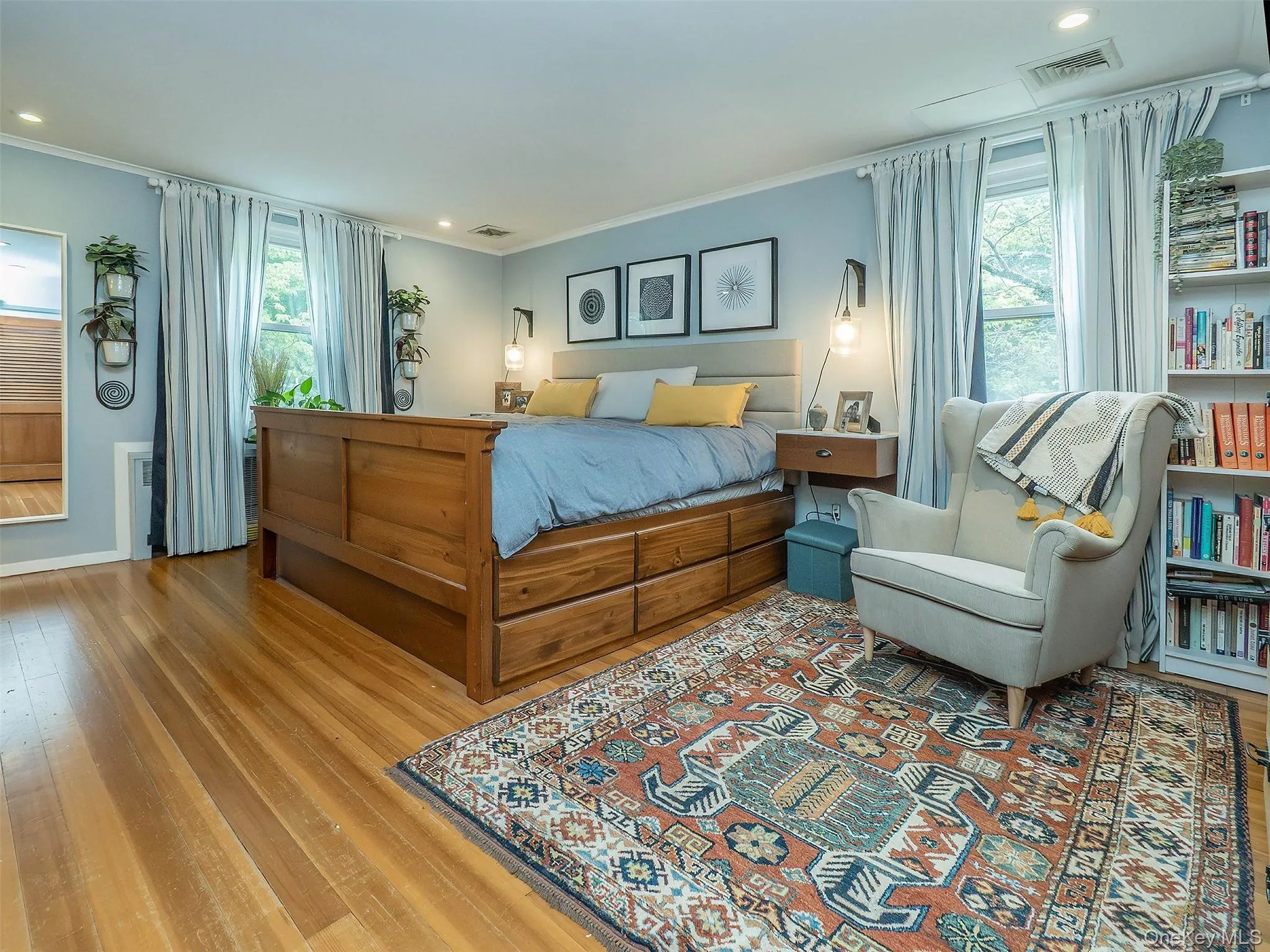 7 Cedar Lane, Oyster Bay, NY, 3 Bedrooms Bedrooms, 8 Rooms Rooms,2 BathroomsBathrooms,Residential,For Rent,Cedar,0,KEY1007334 7 Cedar Lane, Oyster Bay, NY, 3 Bedrooms Bedrooms, 8 Rooms Rooms,2 BathroomsBathrooms,Residential,For Rent,Cedar,0,KEY1007334