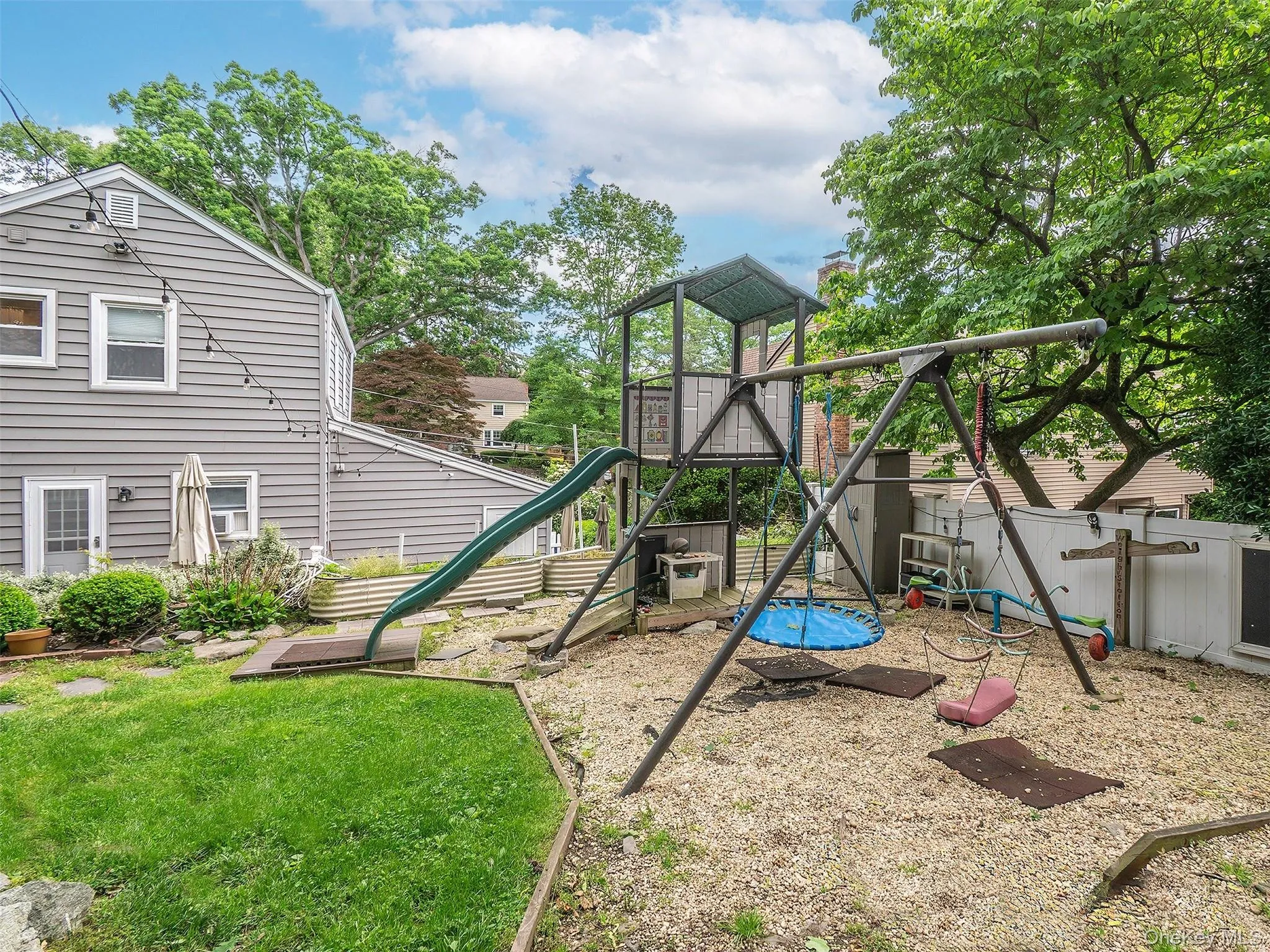 7 Cedar Lane, Oyster Bay, NY, 3 Bedrooms Bedrooms, 8 Rooms Rooms,2 BathroomsBathrooms,Residential,For Rent,Cedar,0,KEY1007334 7 Cedar Lane, Oyster Bay, NY, 3 Bedrooms Bedrooms, 8 Rooms Rooms,2 BathroomsBathrooms,Residential,For Rent,Cedar,0,KEY1007334