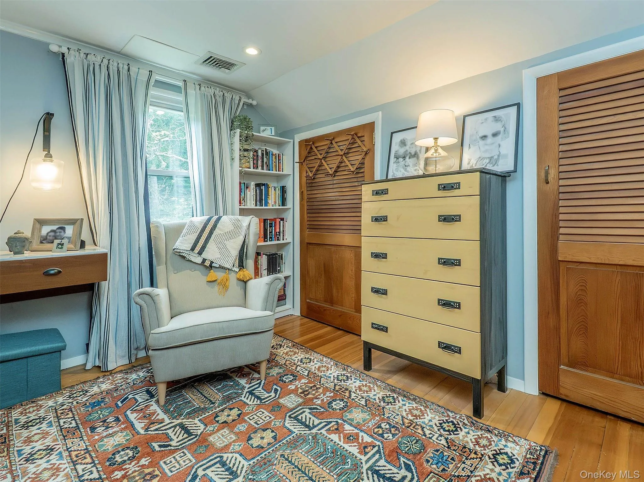 7 Cedar Lane, Oyster Bay, NY, 3 Bedrooms Bedrooms, 8 Rooms Rooms,2 BathroomsBathrooms,Residential,For Rent,Cedar,0,KEY1007334 7 Cedar Lane, Oyster Bay, NY, 3 Bedrooms Bedrooms, 8 Rooms Rooms,2 BathroomsBathrooms,Residential,For Rent,Cedar,0,KEY1007334