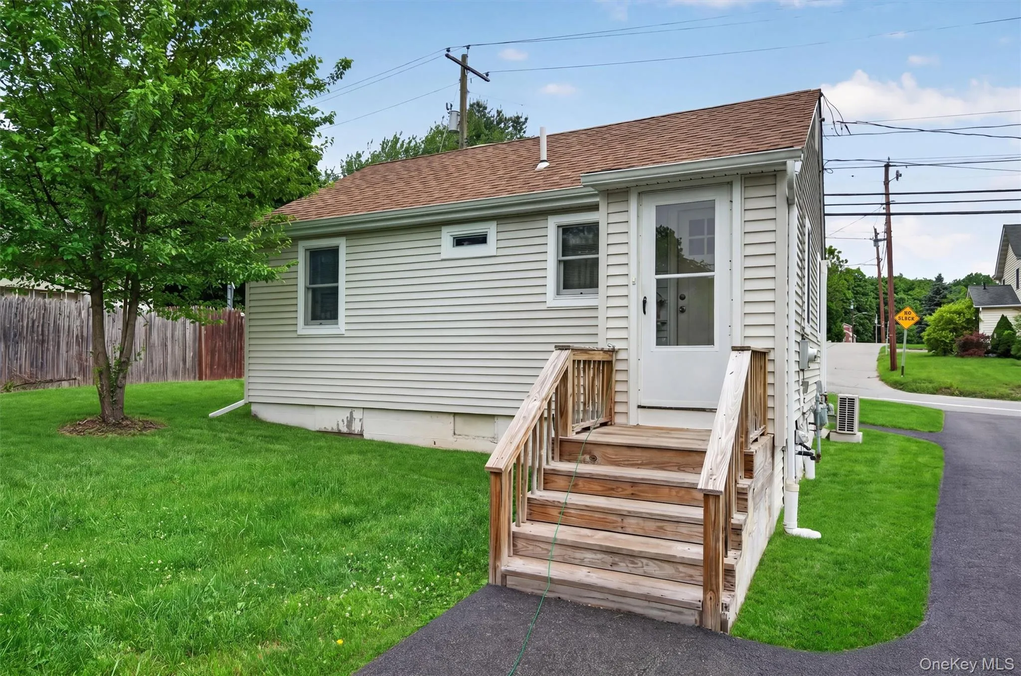53 Scotchtown Avenue, Goshen, NY, 2 Bedrooms Bedrooms, 4 Rooms Rooms,1 BathroomBathrooms,Residential,For Rent,Scotchtown,0,1007336 53 Scotchtown Avenue, Goshen, NY, 2 Bedrooms Bedrooms, 4 Rooms Rooms,1 BathroomBathrooms,Residential,For Rent,Scotchtown,0,1007336