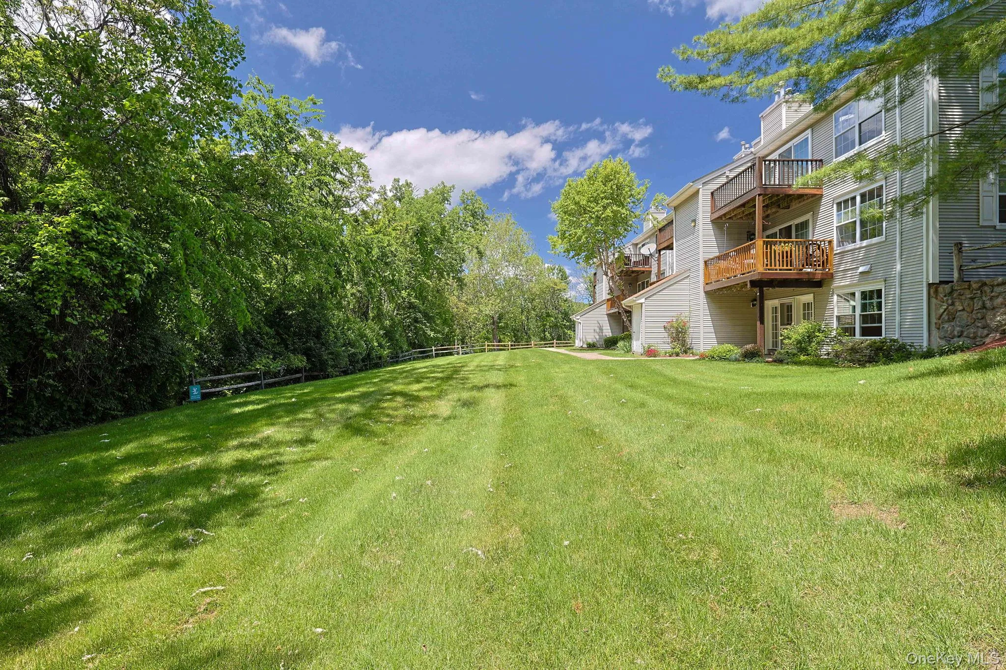 1103 Washington Green, New Windsor, NY, 2 Bedrooms Bedrooms, 5 Rooms Rooms,2 BathroomsBathrooms,Residential,For Rent,Washington,0,1007338 1103 Washington Green, New Windsor, NY, 2 Bedrooms Bedrooms, 5 Rooms Rooms,2 BathroomsBathrooms,Residential,For Rent,Washington,0,1007338