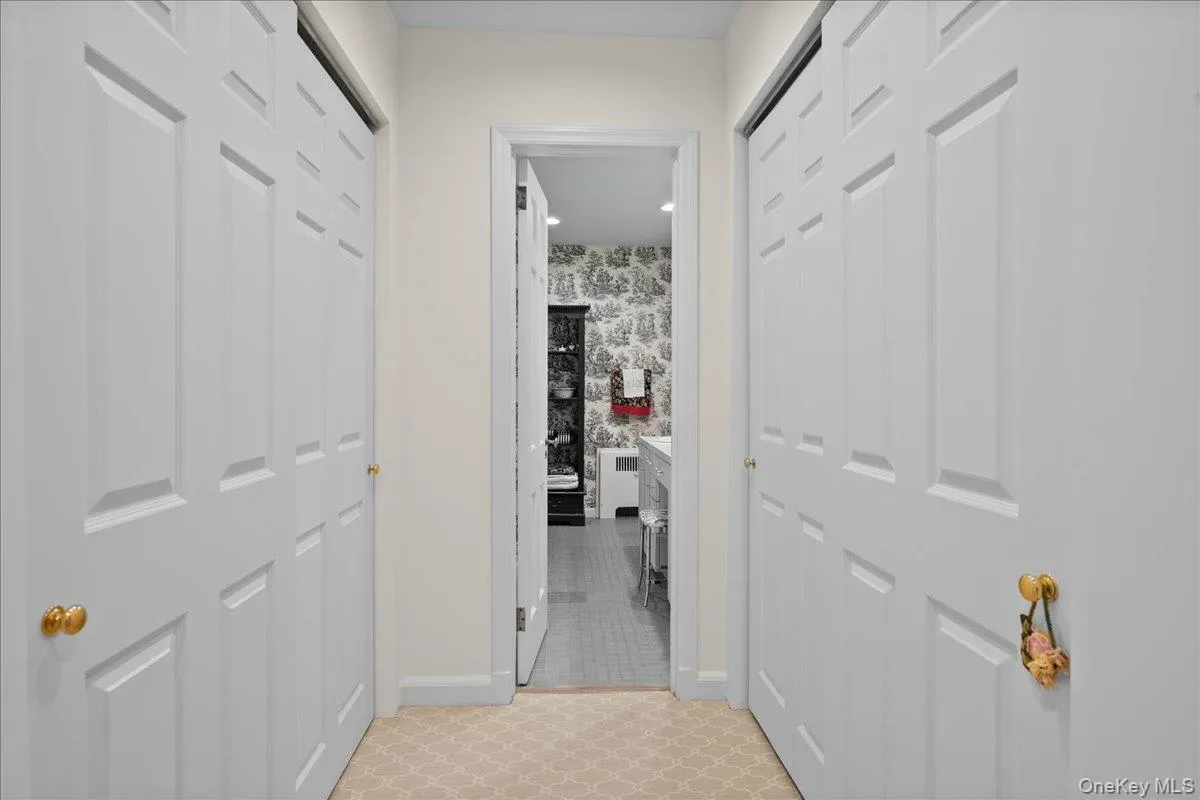 Numerous closets Numerous closets