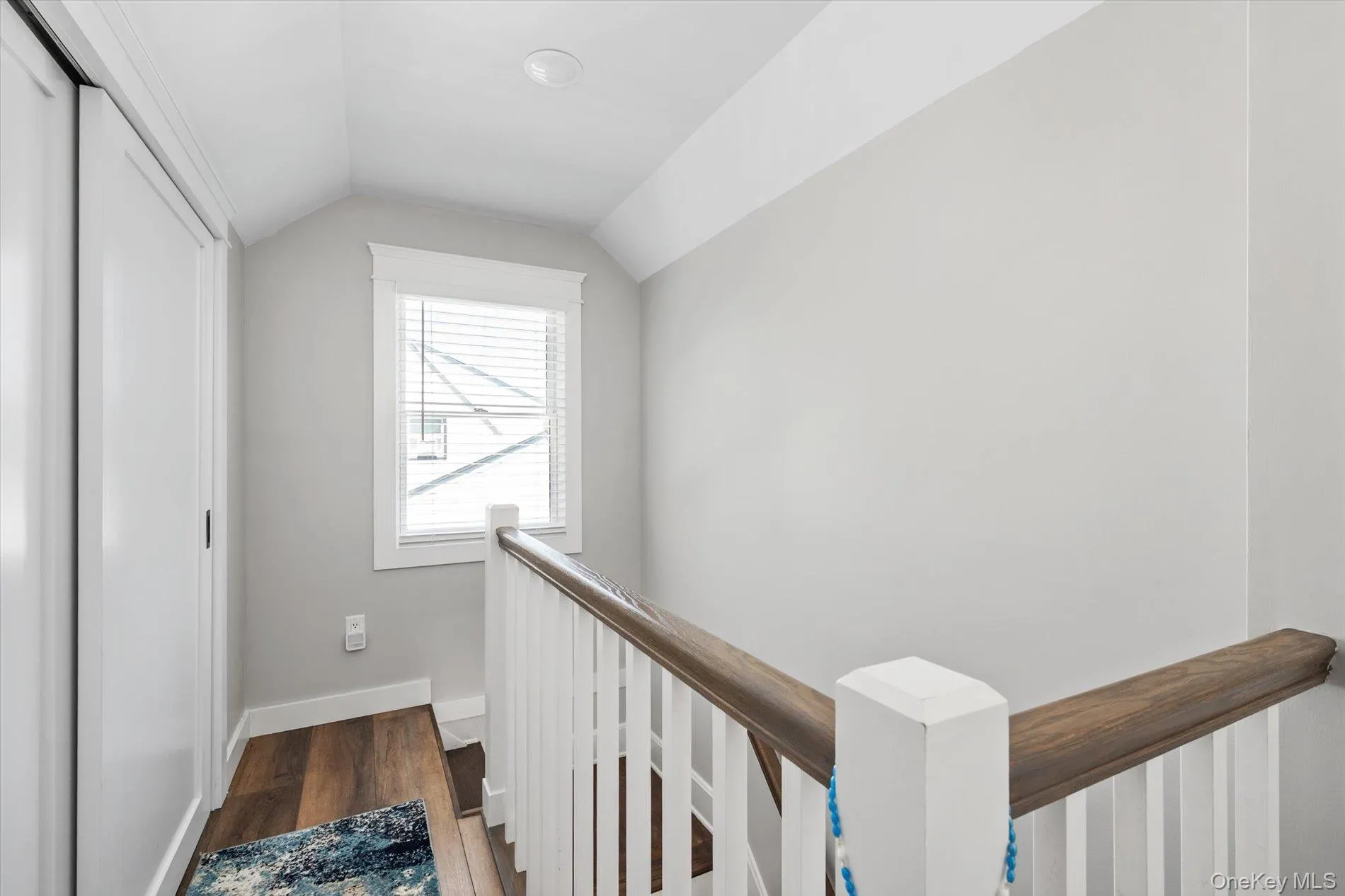 36 Iroquois Place, Oyster Bay, NY, 3 Bedrooms Bedrooms, 6 Rooms Rooms,1 BathroomBathrooms,Residential,For Rent,Iroquois,0,1007341 36 Iroquois Place, Oyster Bay, NY, 3 Bedrooms Bedrooms, 6 Rooms Rooms,1 BathroomBathrooms,Residential,For Rent,Iroquois,0,1007341