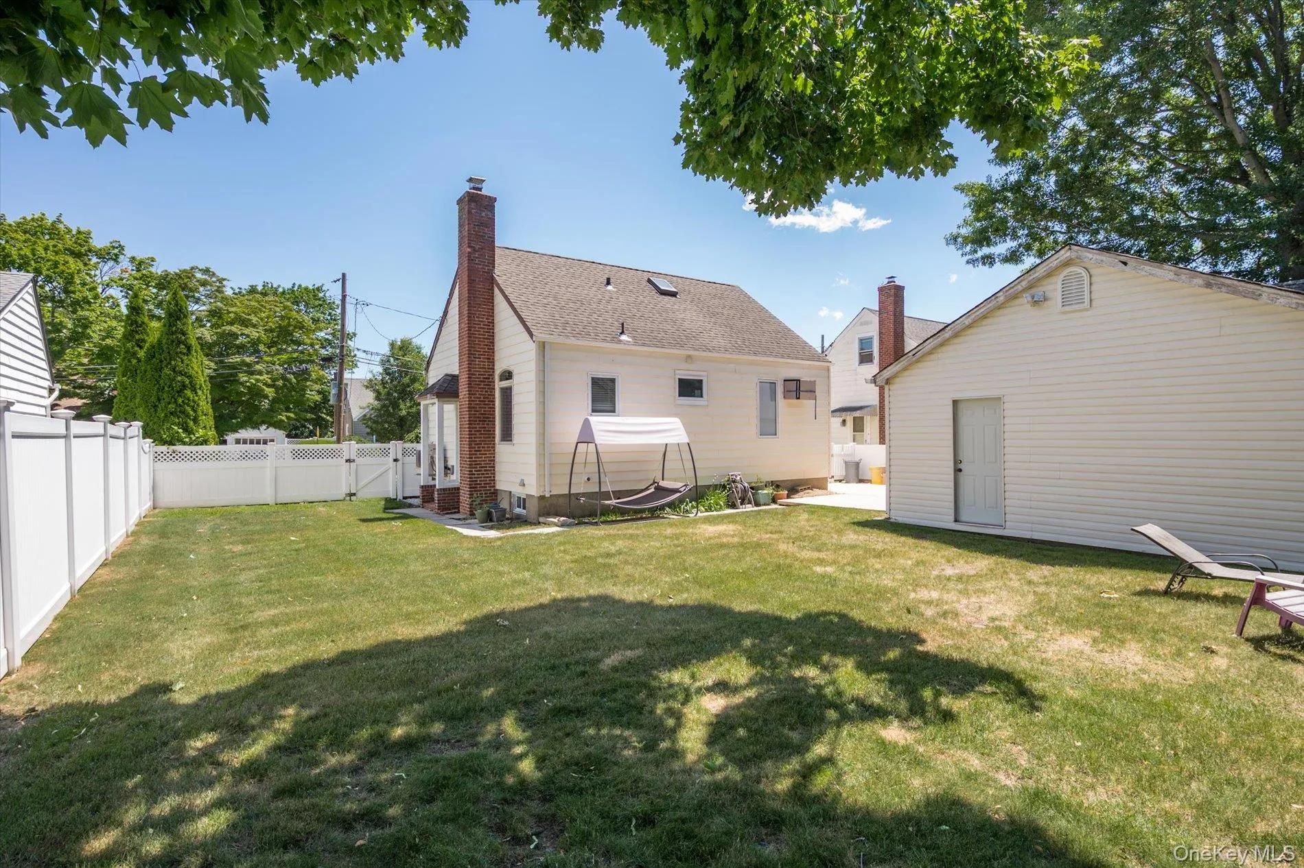 36 Iroquois Place, Oyster Bay, NY, 3 Bedrooms Bedrooms, 6 Rooms Rooms,1 BathroomBathrooms,Residential,For Rent,Iroquois,0,1007341 36 Iroquois Place, Oyster Bay, NY, 3 Bedrooms Bedrooms, 6 Rooms Rooms,1 BathroomBathrooms,Residential,For Rent,Iroquois,0,1007341