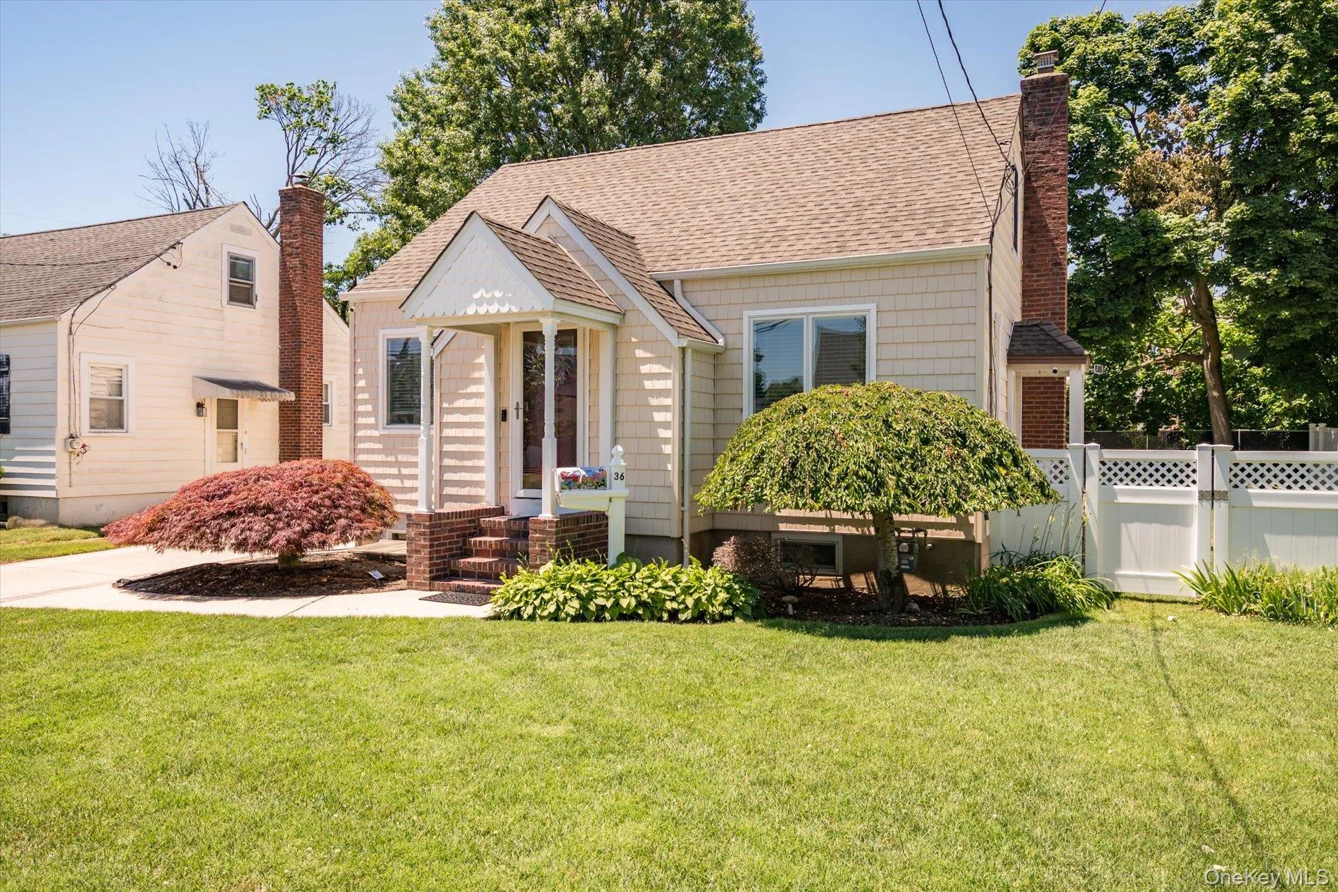 36 Iroquois Place, Oyster Bay, NY, 3 Bedrooms Bedrooms, 6 Rooms Rooms,1 BathroomBathrooms,Residential,For Rent,Iroquois,0,1007341 36 Iroquois Place, Oyster Bay, NY, 3 Bedrooms Bedrooms, 6 Rooms Rooms,1 BathroomBathrooms,Residential,For Rent,Iroquois,0,1007341