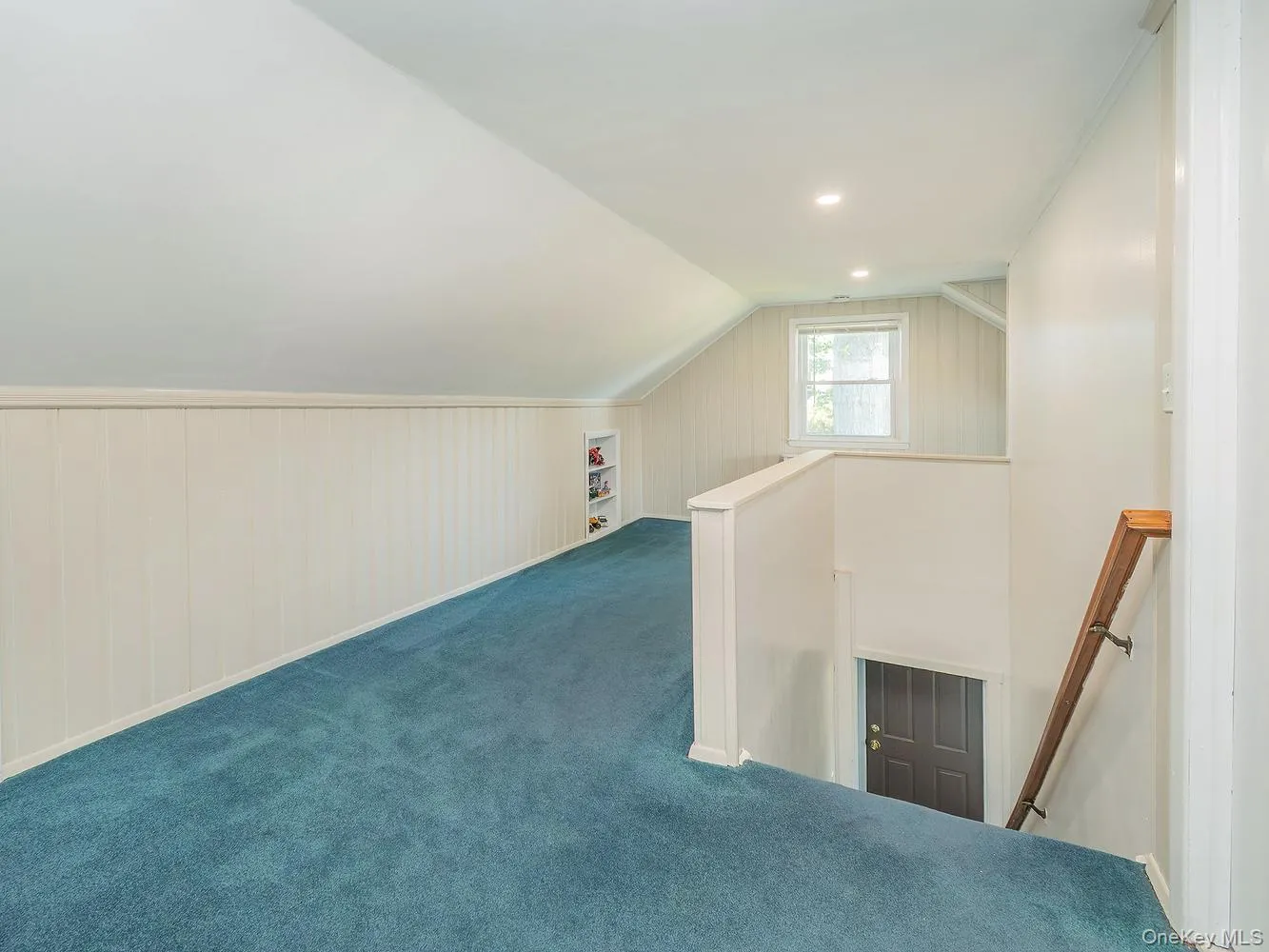 23 Phillips Road, Glen Cove, NY, 3 Bedrooms Bedrooms, 7 Rooms Rooms,2 BathroomsBathrooms,Residential,For Rent,Phillips,0,1007342 23 Phillips Road, Glen Cove, NY, 3 Bedrooms Bedrooms, 7 Rooms Rooms,2 BathroomsBathrooms,Residential,For Rent,Phillips,0,1007342