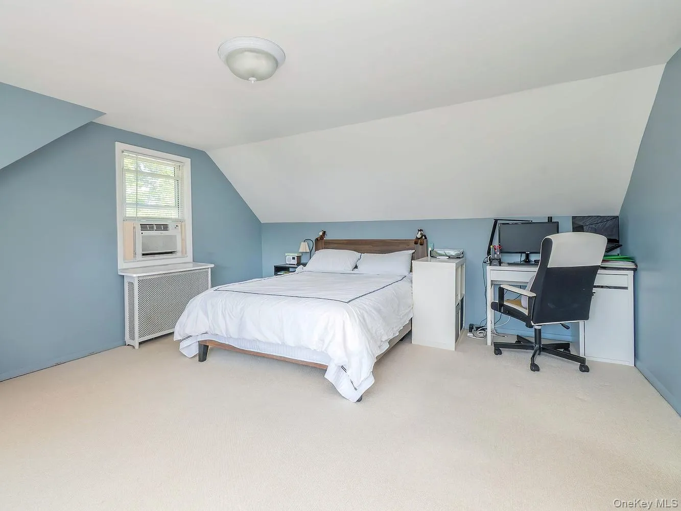 23 Phillips Road, Glen Cove, NY, 3 Bedrooms Bedrooms, 7 Rooms Rooms,2 BathroomsBathrooms,Residential,For Rent,Phillips,0,1007342 23 Phillips Road, Glen Cove, NY, 3 Bedrooms Bedrooms, 7 Rooms Rooms,2 BathroomsBathrooms,Residential,For Rent,Phillips,0,1007342