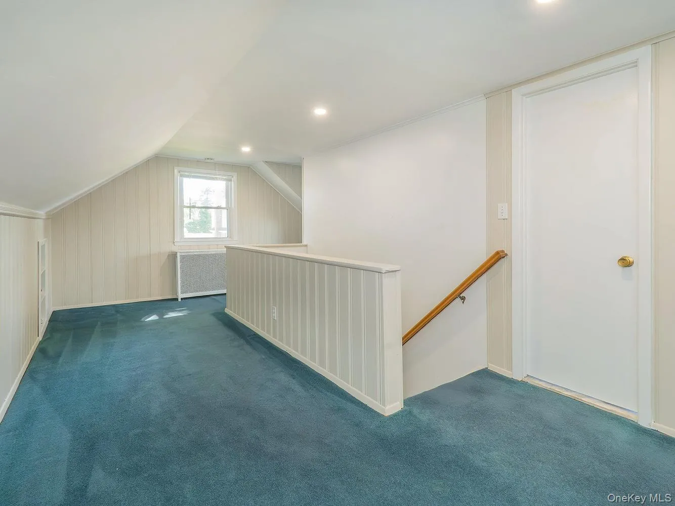 23 Phillips Road, Glen Cove, NY, 3 Bedrooms Bedrooms, 7 Rooms Rooms,2 BathroomsBathrooms,Residential,For Rent,Phillips,0,1007342 23 Phillips Road, Glen Cove, NY, 3 Bedrooms Bedrooms, 7 Rooms Rooms,2 BathroomsBathrooms,Residential,For Rent,Phillips,0,1007342