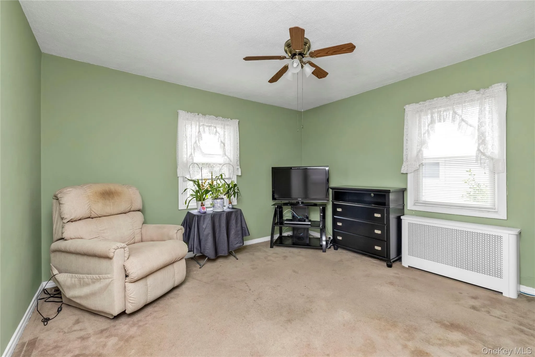 55 Fir Street, Hempstead, NY, 4 Bedrooms Bedrooms, 6 Rooms Rooms,2 BathroomsBathrooms,Residential,For Rent,Fir,0,1007344 55 Fir Street, Hempstead, NY, 4 Bedrooms Bedrooms, 6 Rooms Rooms,2 BathroomsBathrooms,Residential,For Rent,Fir,0,1007344