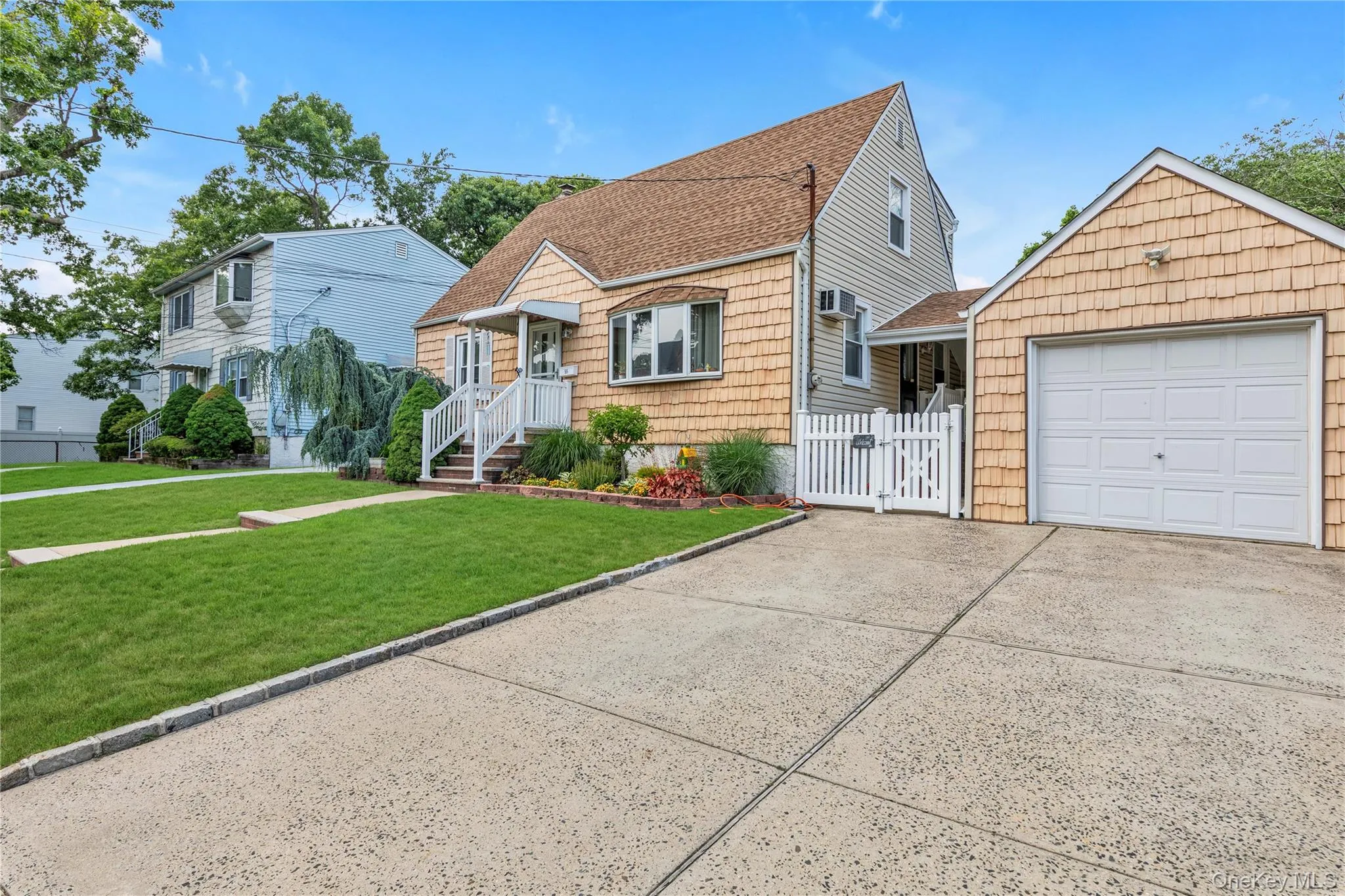 55 Fir Street, Hempstead, NY, 4 Bedrooms Bedrooms, 6 Rooms Rooms,2 BathroomsBathrooms,Residential,For Rent,Fir,0,1007344 55 Fir Street, Hempstead, NY, 4 Bedrooms Bedrooms, 6 Rooms Rooms,2 BathroomsBathrooms,Residential,For Rent,Fir,0,1007344