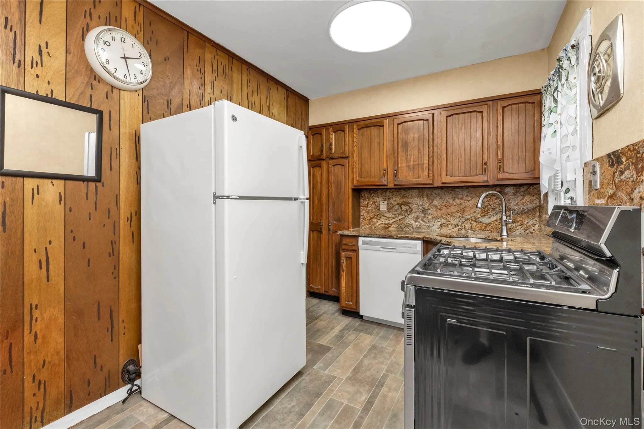 55 Fir Street, Hempstead, NY, 4 Bedrooms Bedrooms, 6 Rooms Rooms,2 BathroomsBathrooms,Residential,For Rent,Fir,0,1007344 55 Fir Street, Hempstead, NY, 4 Bedrooms Bedrooms, 6 Rooms Rooms,2 BathroomsBathrooms,Residential,For Rent,Fir,0,1007344
