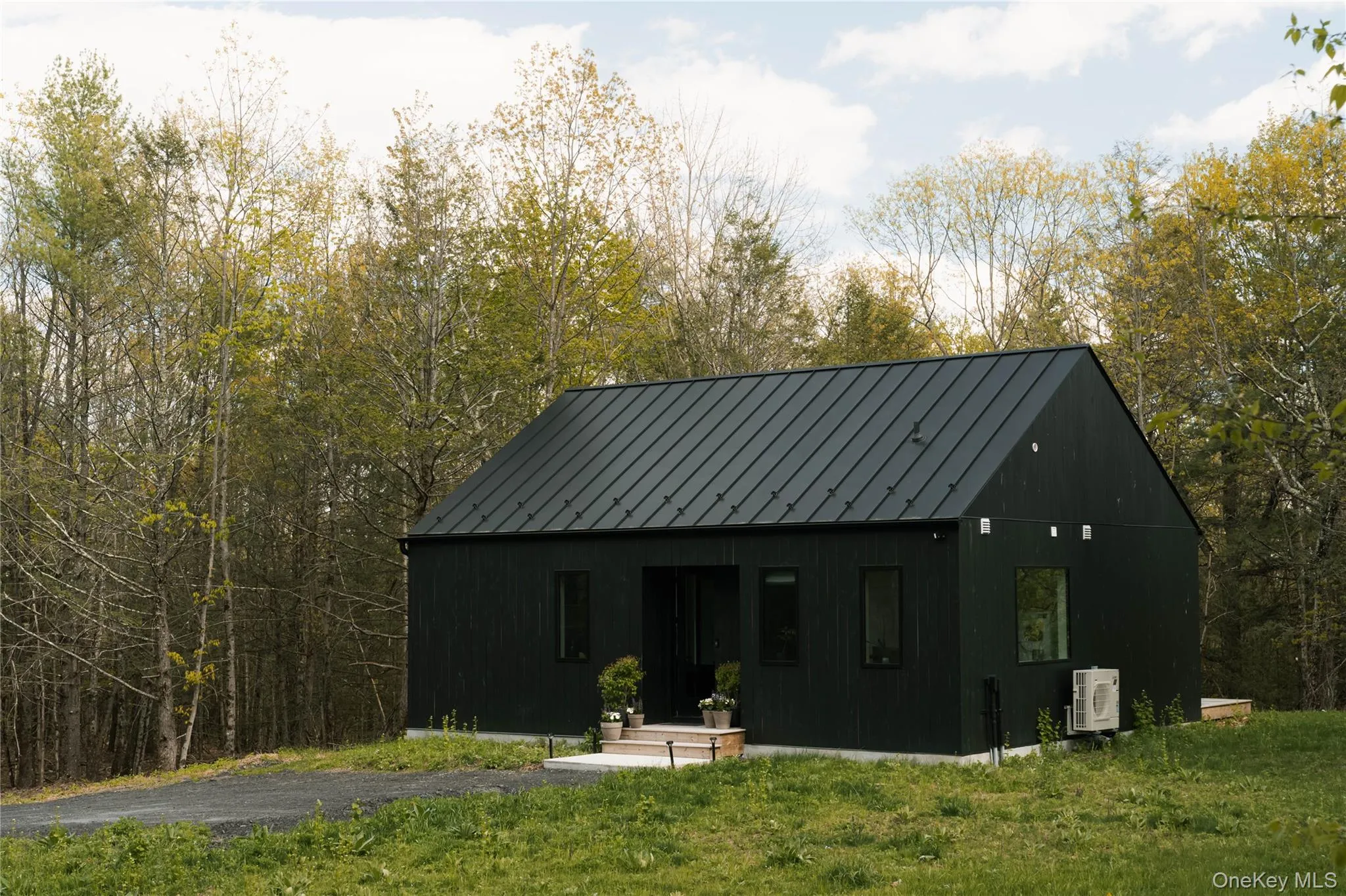 115 Goat Hill Road, Saugerties, NY, 1 Bedroom Bedrooms, 4 Rooms Rooms,1 BathroomBathrooms,Residential,For Rent,Goat Hill,0,1007349 115 Goat Hill Road, Saugerties, NY, 1 Bedroom Bedrooms, 4 Rooms Rooms,1 BathroomBathrooms,Residential,For Rent,Goat Hill,0,1007349