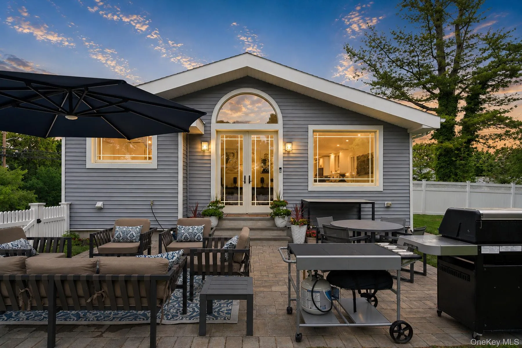 238 Woodlawn Avenue, Smithtown, NY, 5 Bedrooms Bedrooms, 8 Rooms Rooms,2 BathroomsBathrooms,Residential,For Rent,Woodlawn,0,1007352 238 Woodlawn Avenue, Smithtown, NY, 5 Bedrooms Bedrooms, 8 Rooms Rooms,2 BathroomsBathrooms,Residential,For Rent,Woodlawn,0,1007352